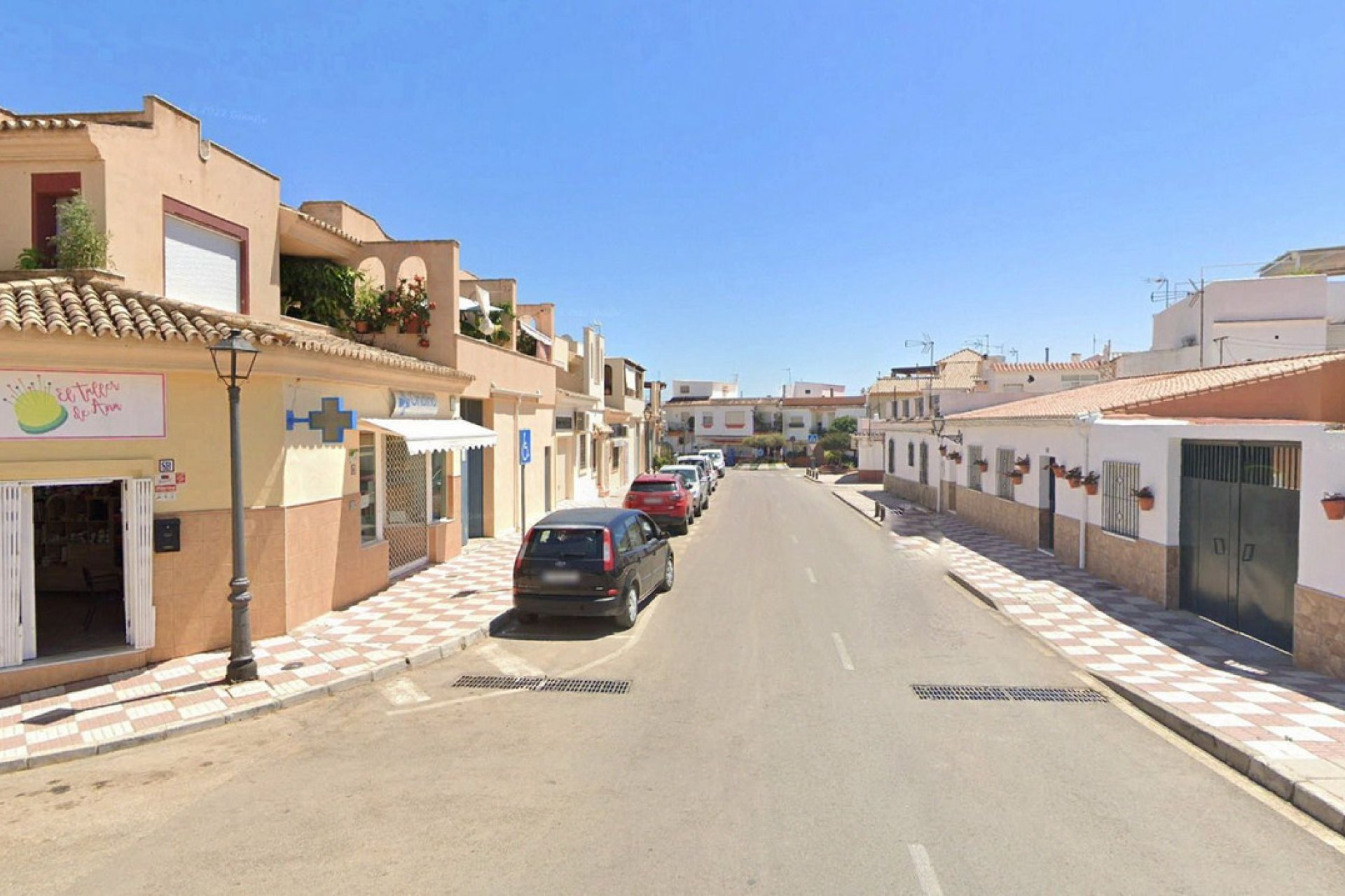 Resale - Apartment - Middle Floor Apartment - Estepona - Cancelada