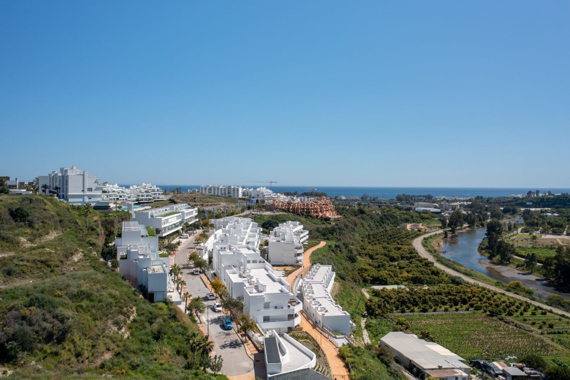 Resale - Apartment - Middle Floor Apartment - Estepona - Cancelada