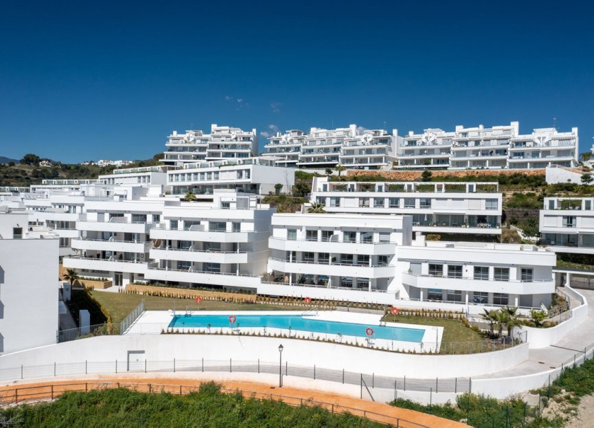 Resale - Apartment - Middle Floor Apartment - Estepona - Cancelada