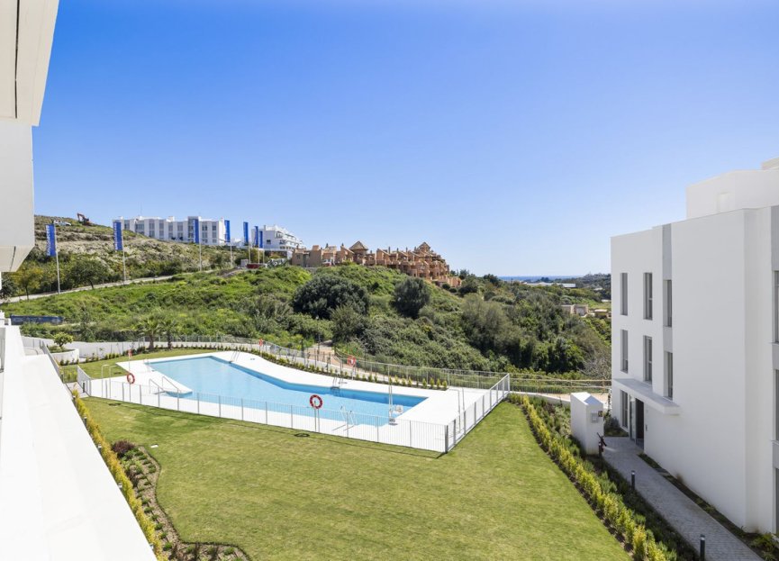 Resale - Apartment - Middle Floor Apartment - Estepona - Cancelada