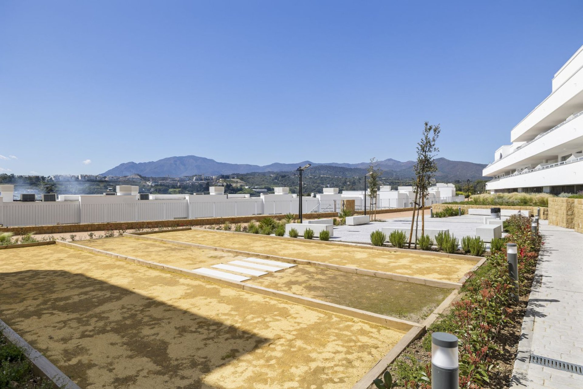 Resale - Apartment - Middle Floor Apartment - Estepona - Cancelada