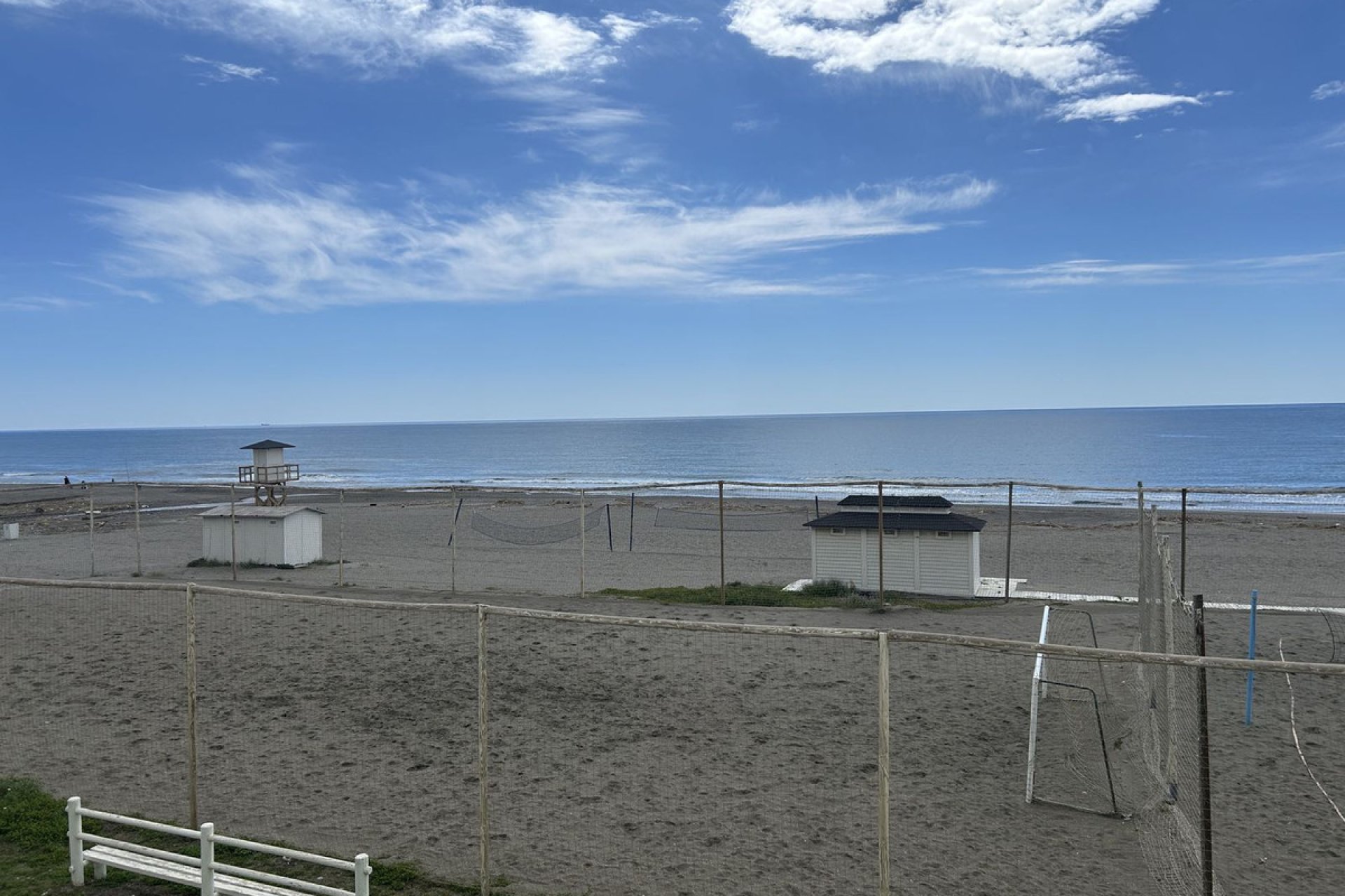 Resale - Apartment - Middle Floor Apartment - Estepona - El Morche