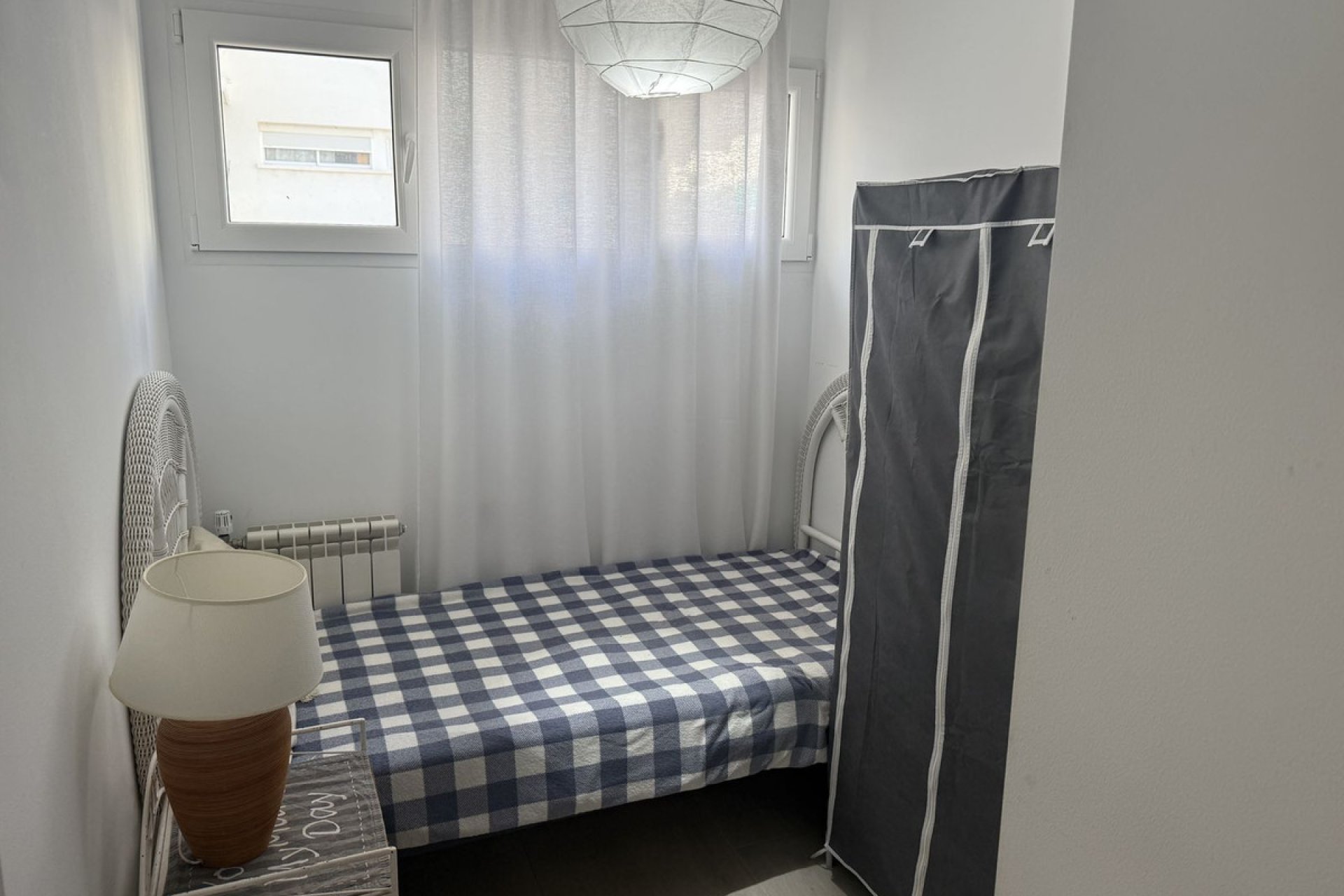 Resale - Apartment - Middle Floor Apartment - Estepona - Estepona Centro