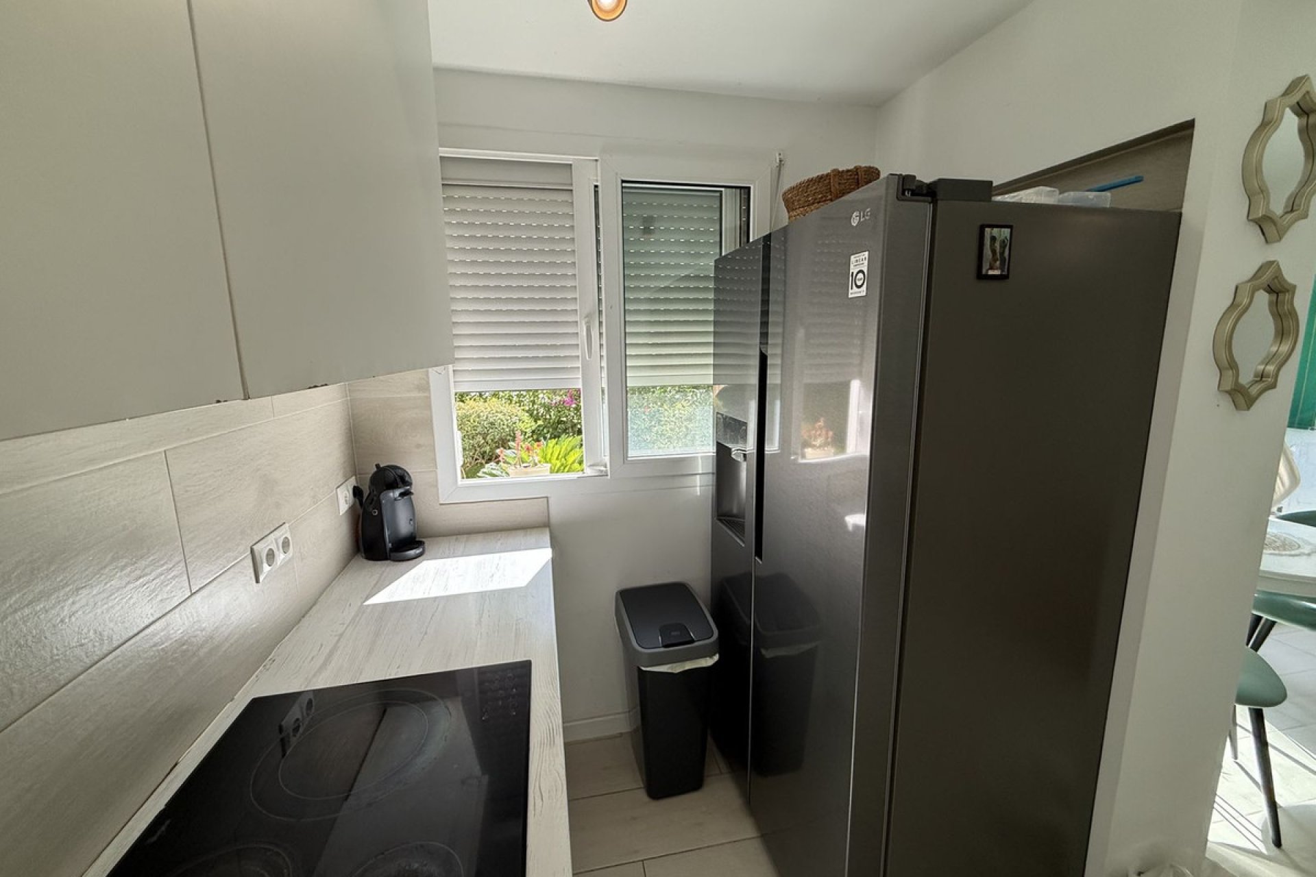 Resale - Apartment - Middle Floor Apartment - Estepona - Estepona Centro