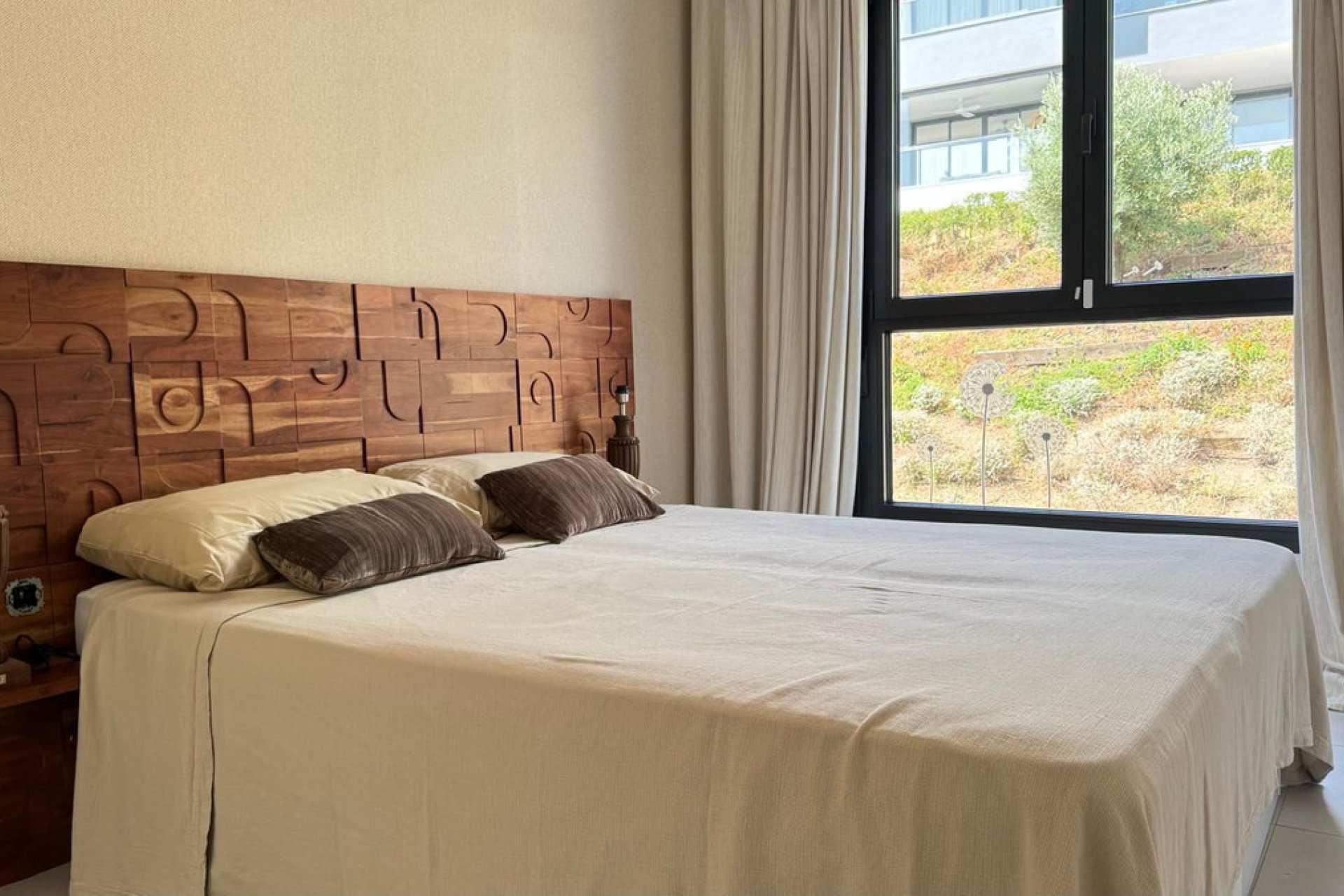 Resale - Apartment - Middle Floor Apartment - Estepona - Estepona Centro