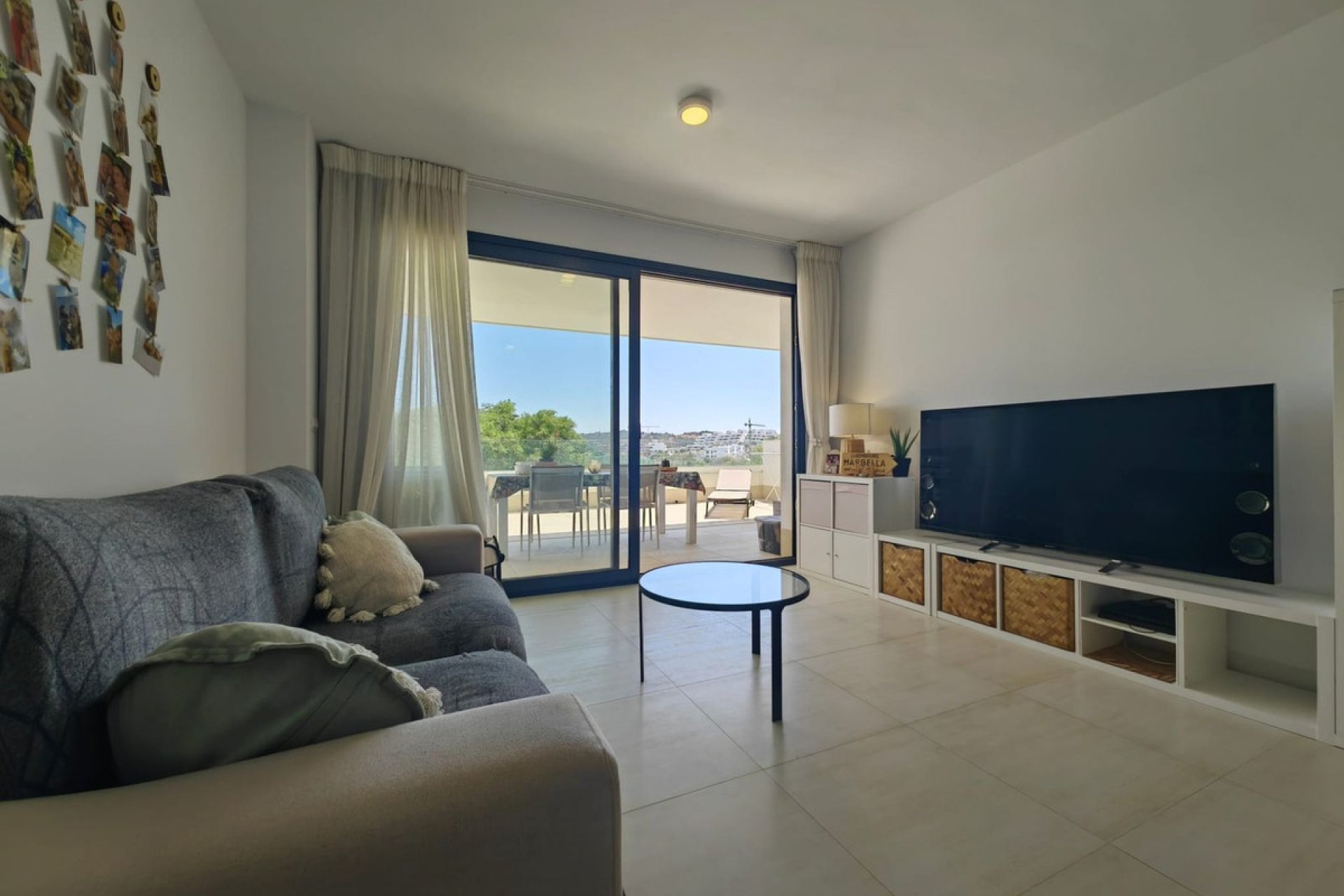 Resale - Apartment - Middle Floor Apartment - Estepona - Estepona Centro