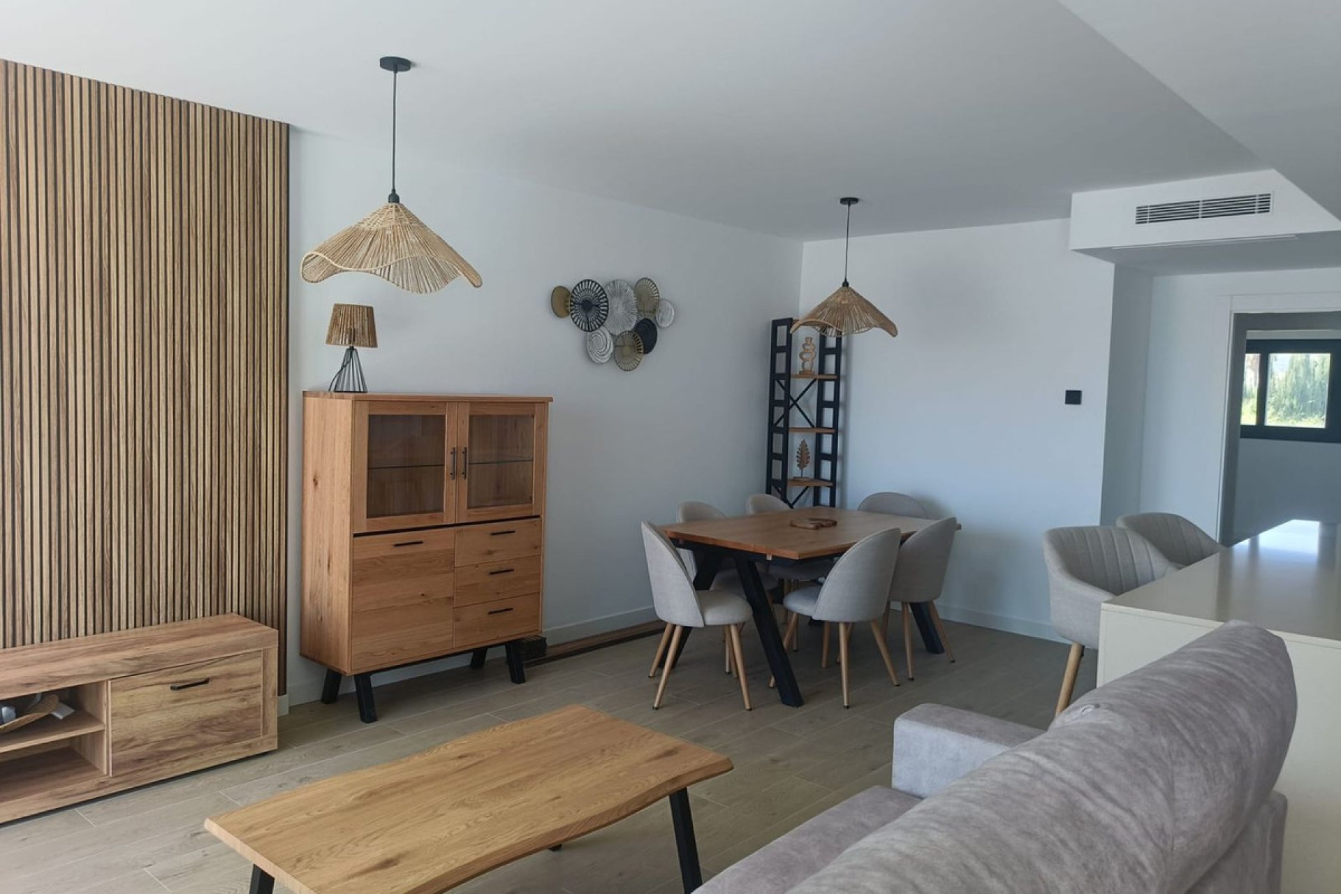 Resale - Apartment - Middle Floor Apartment - Estepona - Estepona Centro