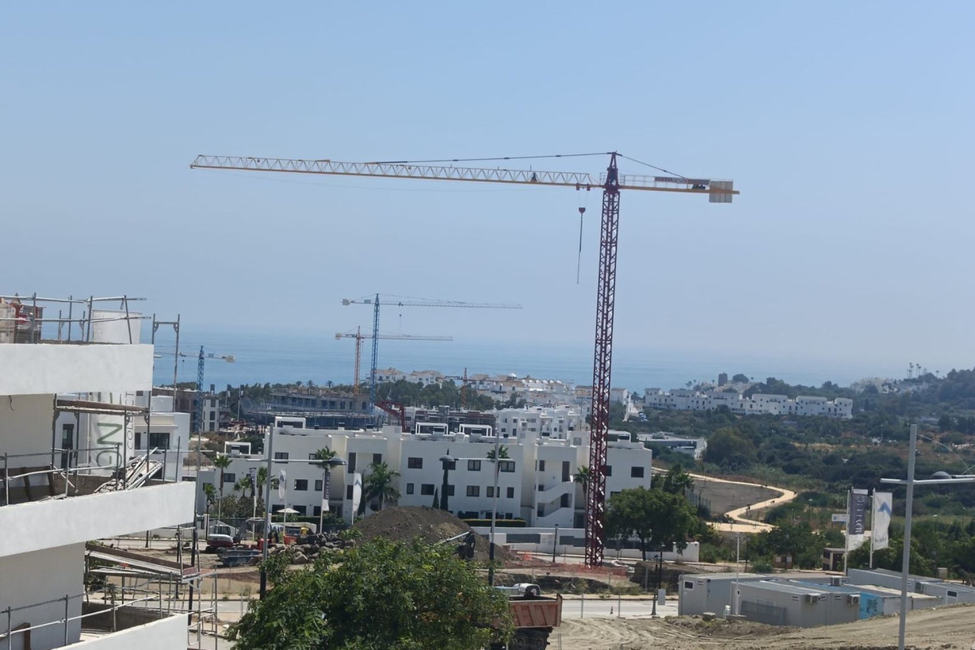 Resale - Apartment - Middle Floor Apartment - Estepona - Estepona Centro