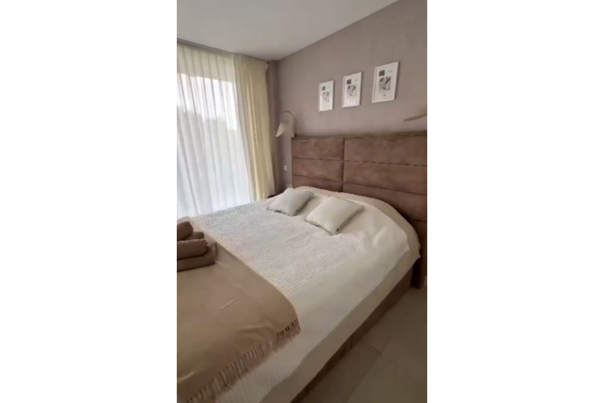 Resale - Apartment - Middle Floor Apartment - Estepona - Estepona Centro