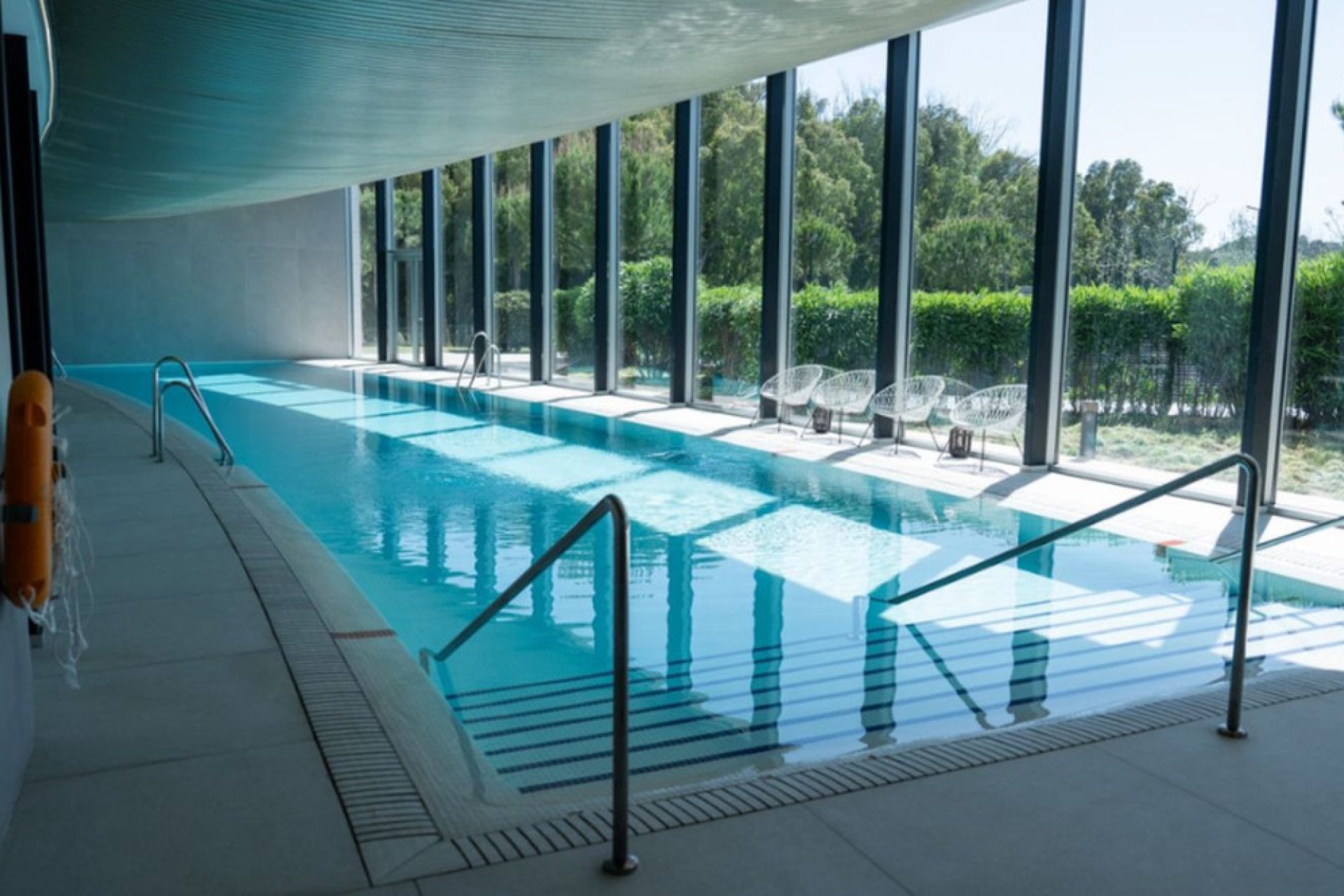 Resale - Apartment - Middle Floor Apartment - Estepona - Estepona Centro