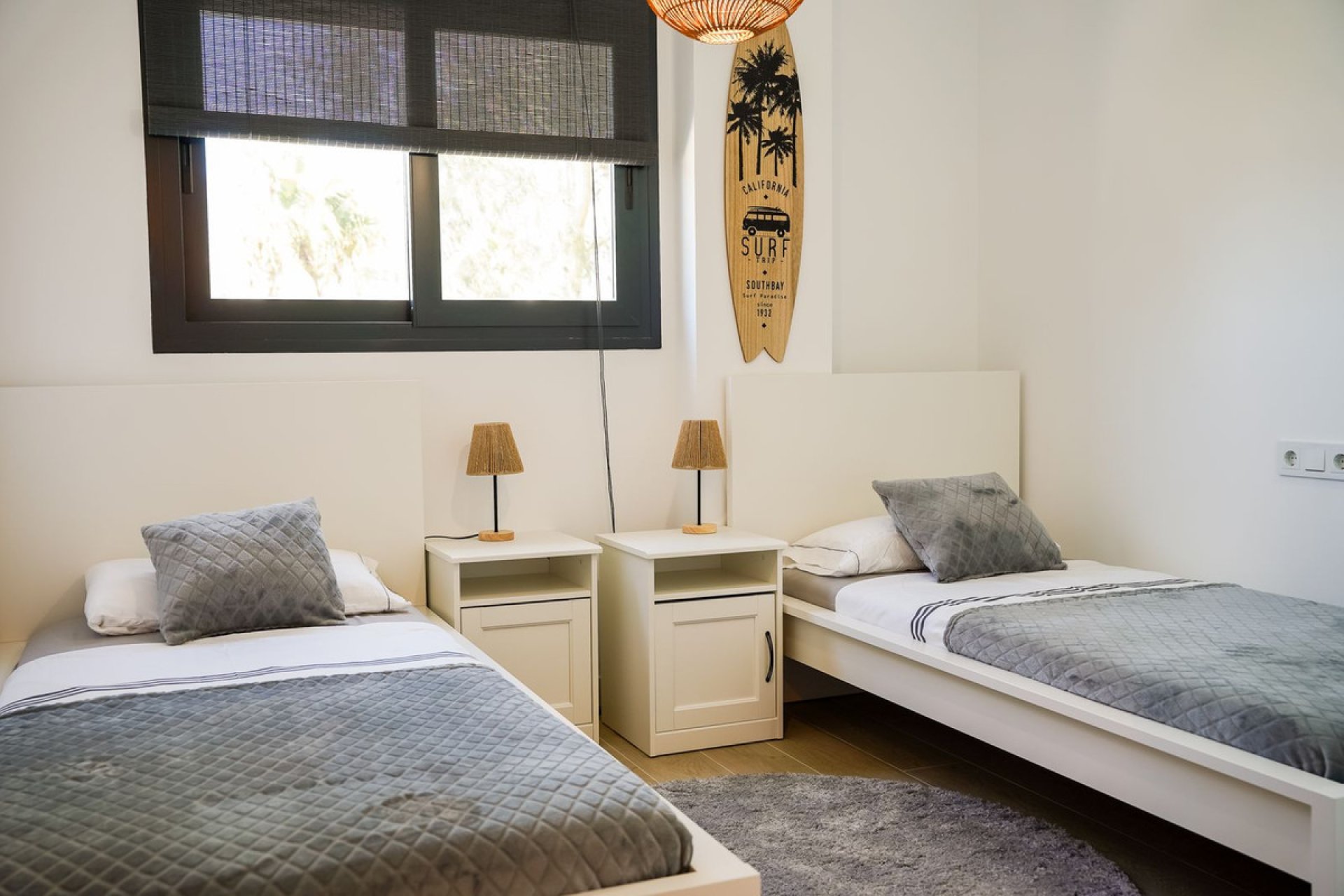 Resale - Apartment - Middle Floor Apartment - Estepona - Estepona Centro