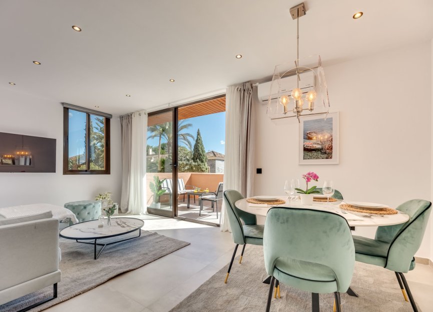 Resale - Apartment - Middle Floor Apartment - Estepona - Estepona Centro