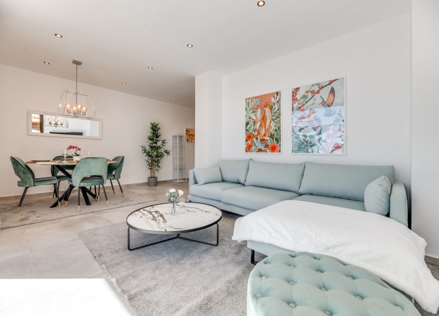 Resale - Apartment - Middle Floor Apartment - Estepona - Estepona Centro