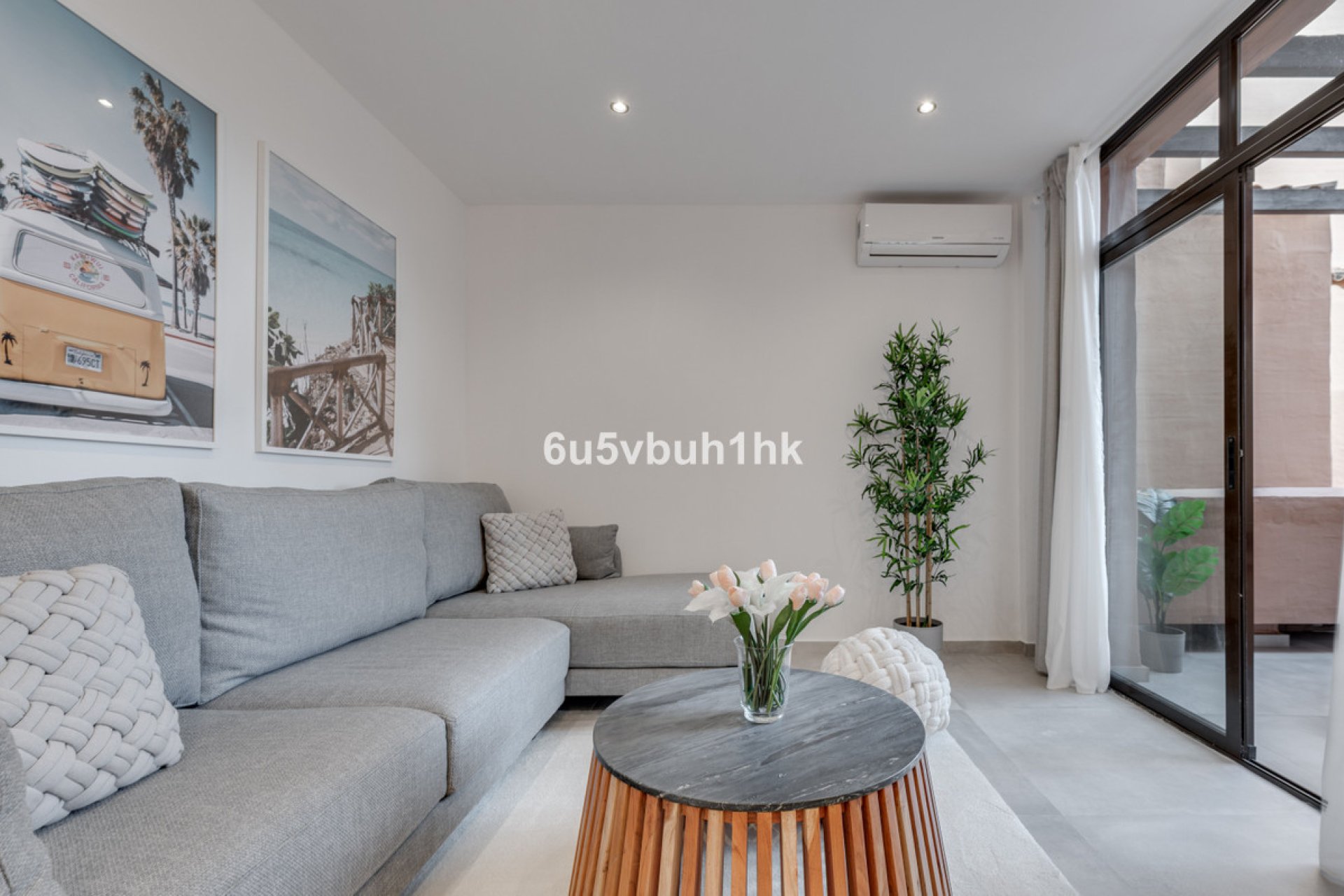 Resale - Apartment - Middle Floor Apartment - Estepona - Estepona Centro