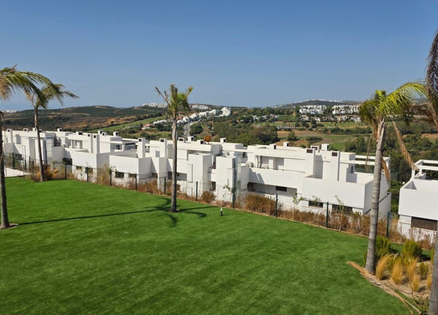Resale - Apartment - Middle Floor Apartment - Estepona - Estepona Centro