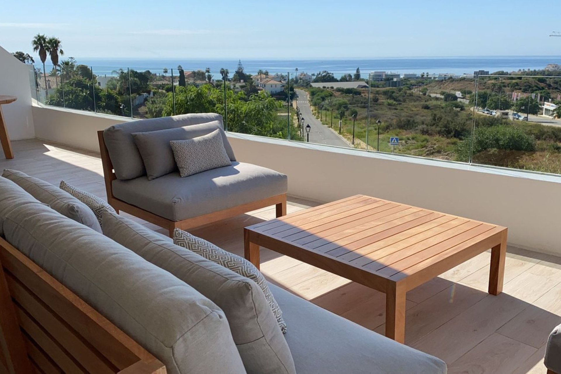 Resale - Apartment - Middle Floor Apartment - Estepona - Estepona Centro