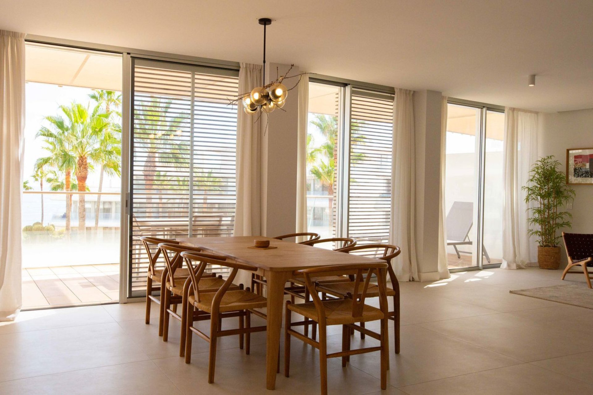 Resale - Apartment - Middle Floor Apartment - Estepona - Estepona Centro