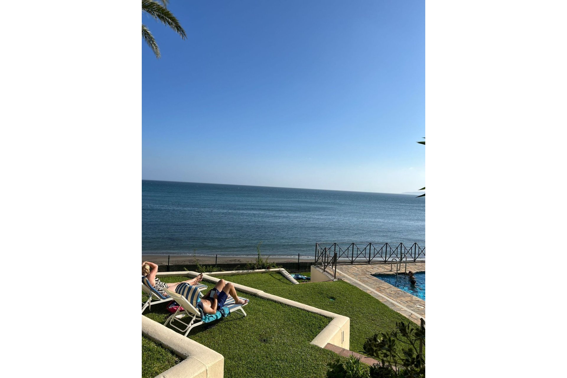 Resale - Apartment - Middle Floor Apartment - Estepona - Estepona Centro