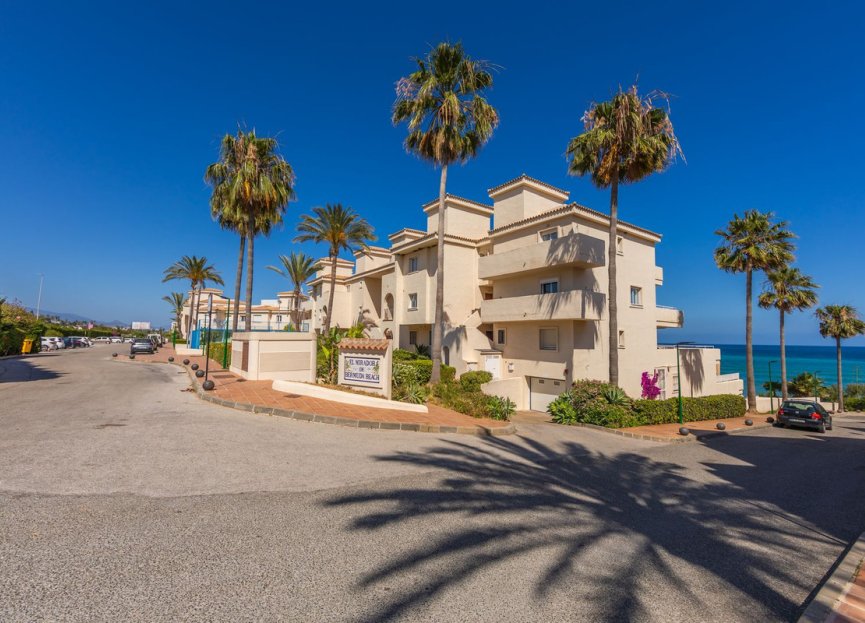 Resale - Apartment - Middle Floor Apartment - Estepona - Estepona Centro