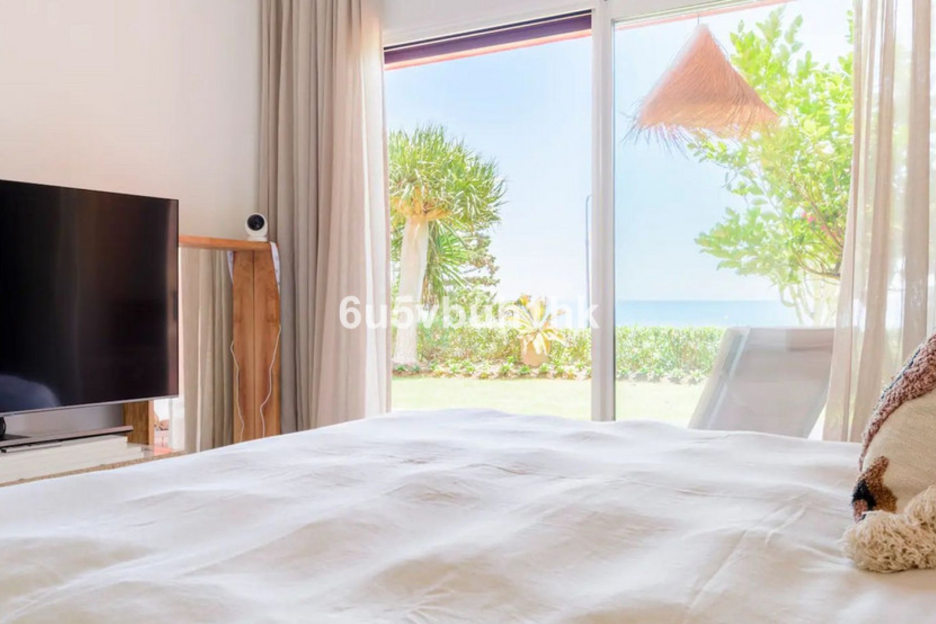 Resale - Apartment - Middle Floor Apartment - Estepona - Estepona Centro