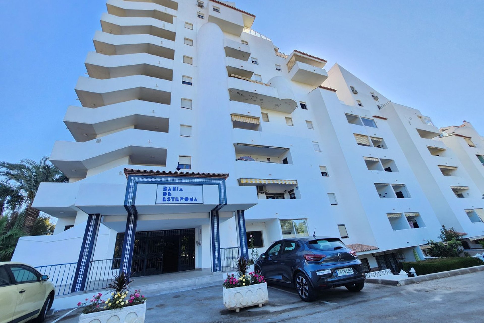 Resale - Apartment - Middle Floor Apartment - Estepona - Estepona Centro