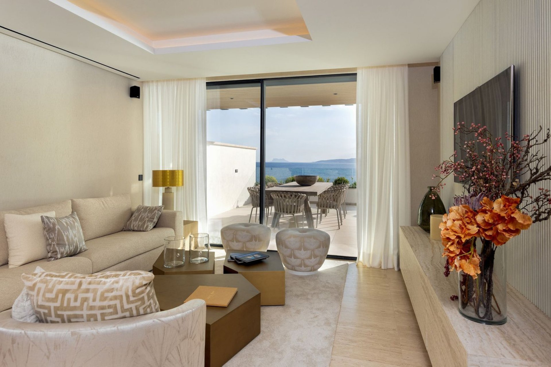 Resale - Apartment - Middle Floor Apartment - Estepona - Estepona Centro