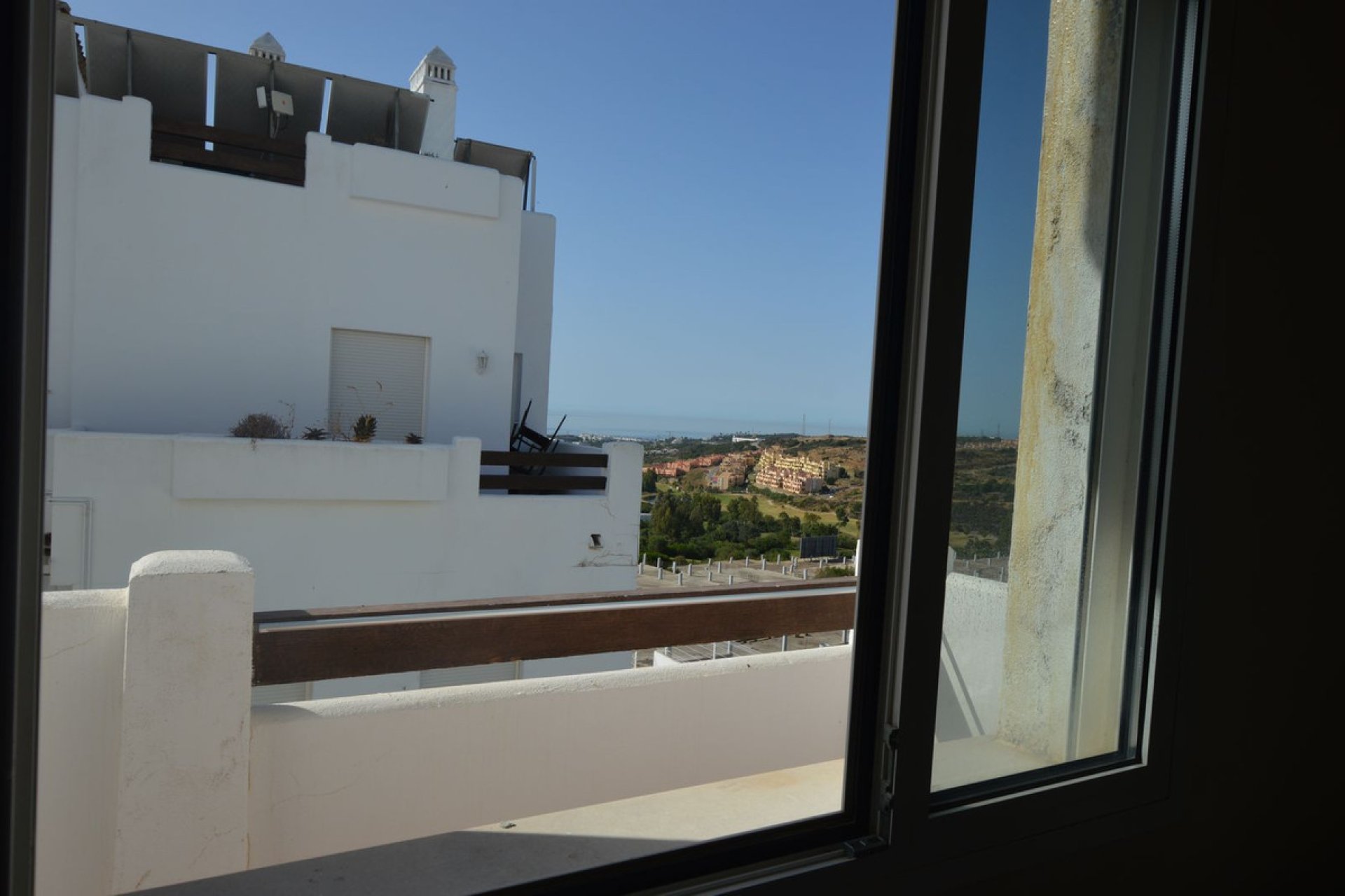 Resale - Apartment - Middle Floor Apartment - Estepona - Estepona Centro