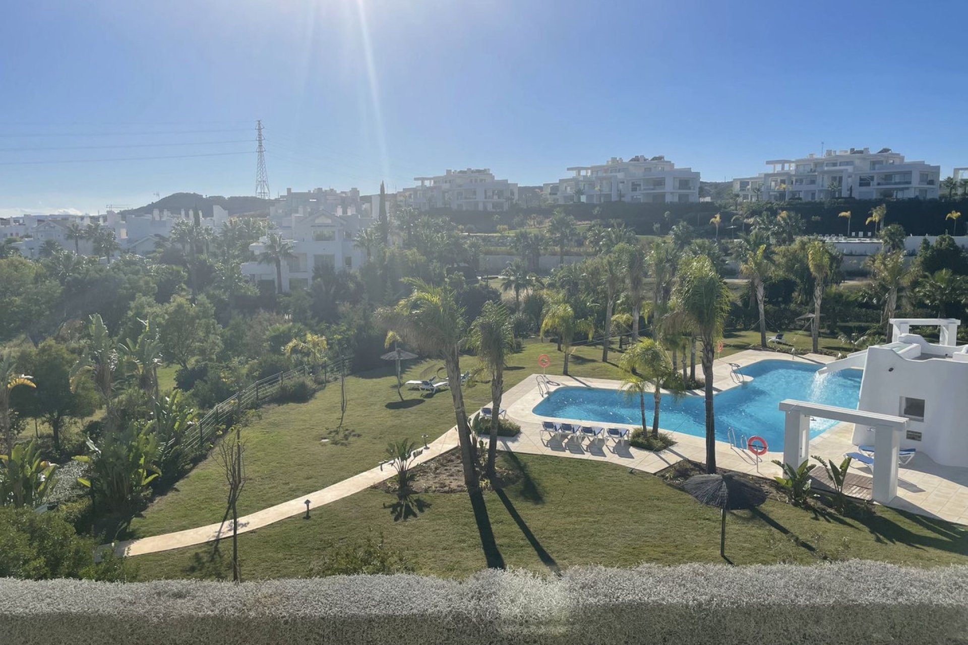 Resale - Apartment - Middle Floor Apartment - Estepona - Estepona Centro