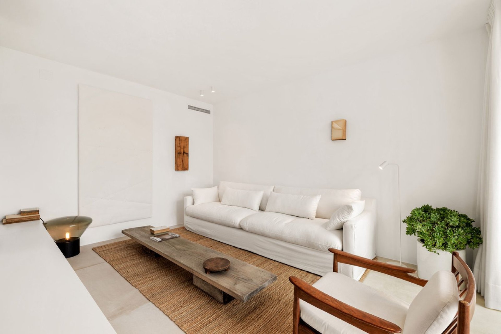 Resale - Apartment - Middle Floor Apartment - Estepona - Estepona Centro