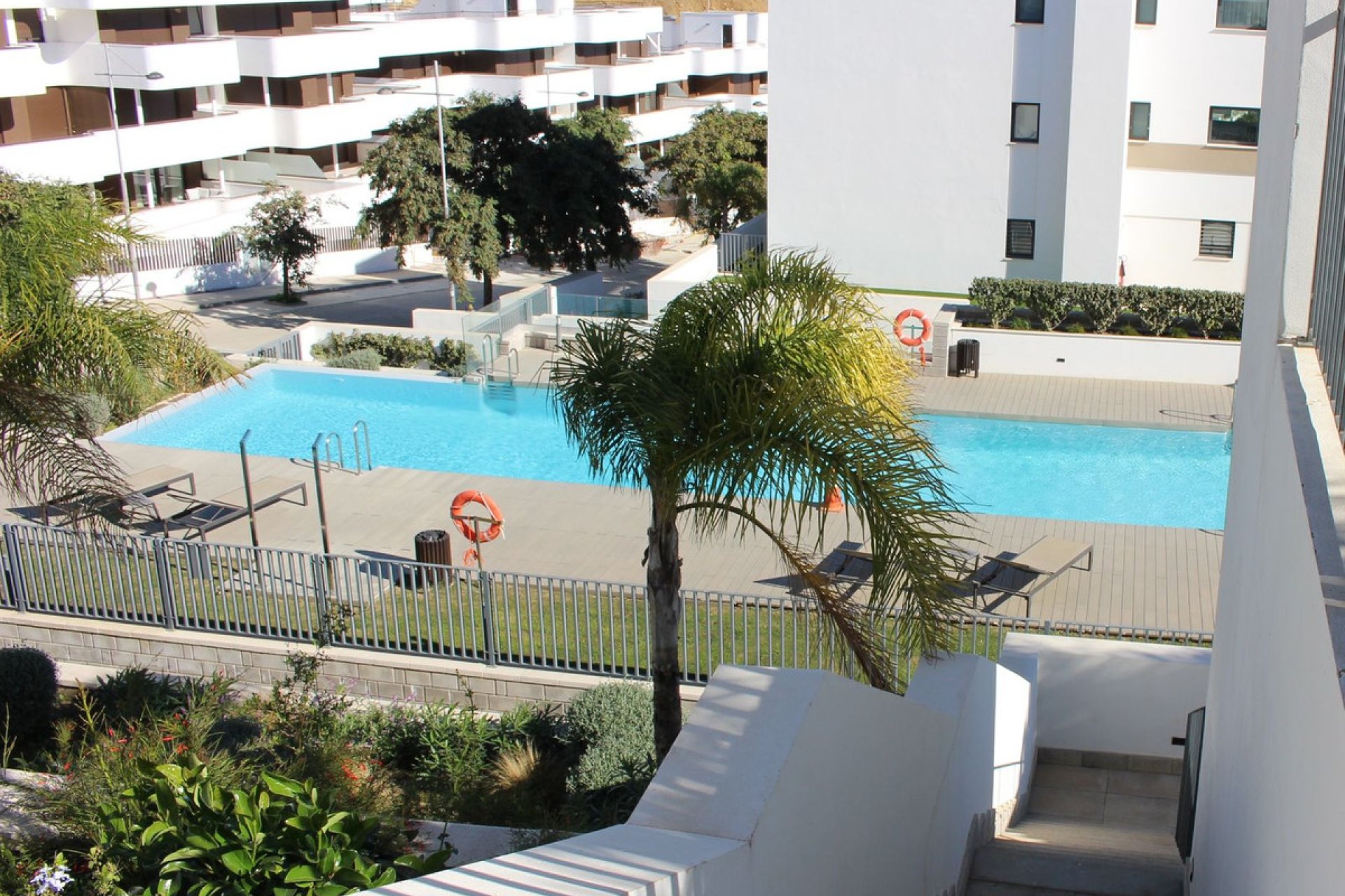 Resale - Apartment - Middle Floor Apartment - Estepona - Estepona Centro