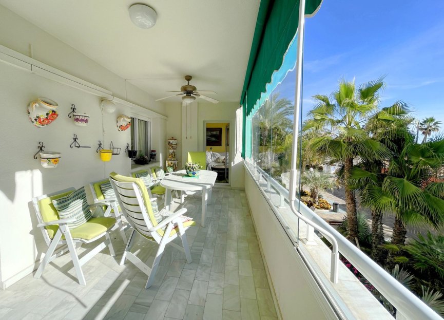 Resale - Apartment - Middle Floor Apartment - Estepona - Estepona Centro