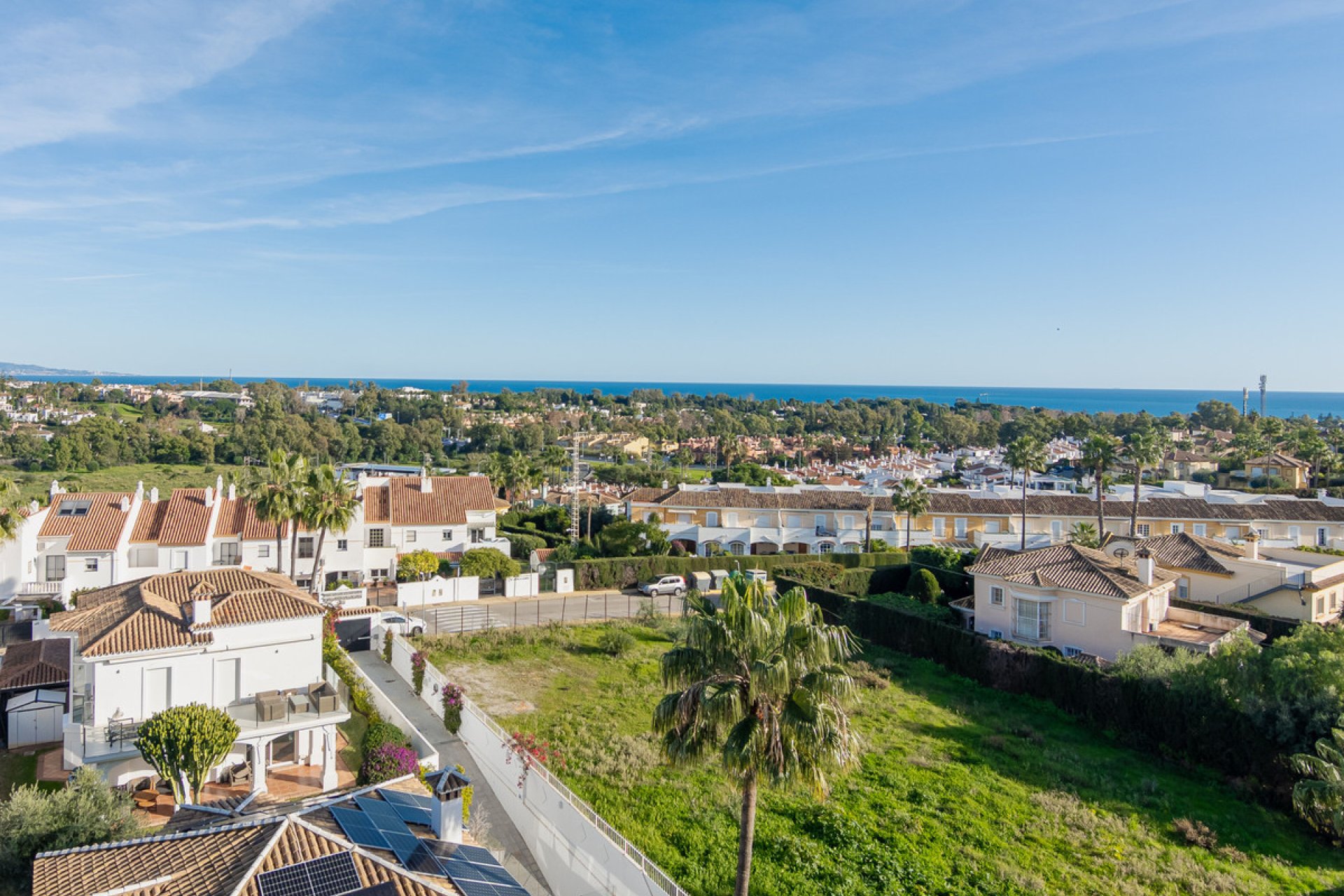 Resale - Apartment - Middle Floor Apartment - Estepona - Estepona Centro