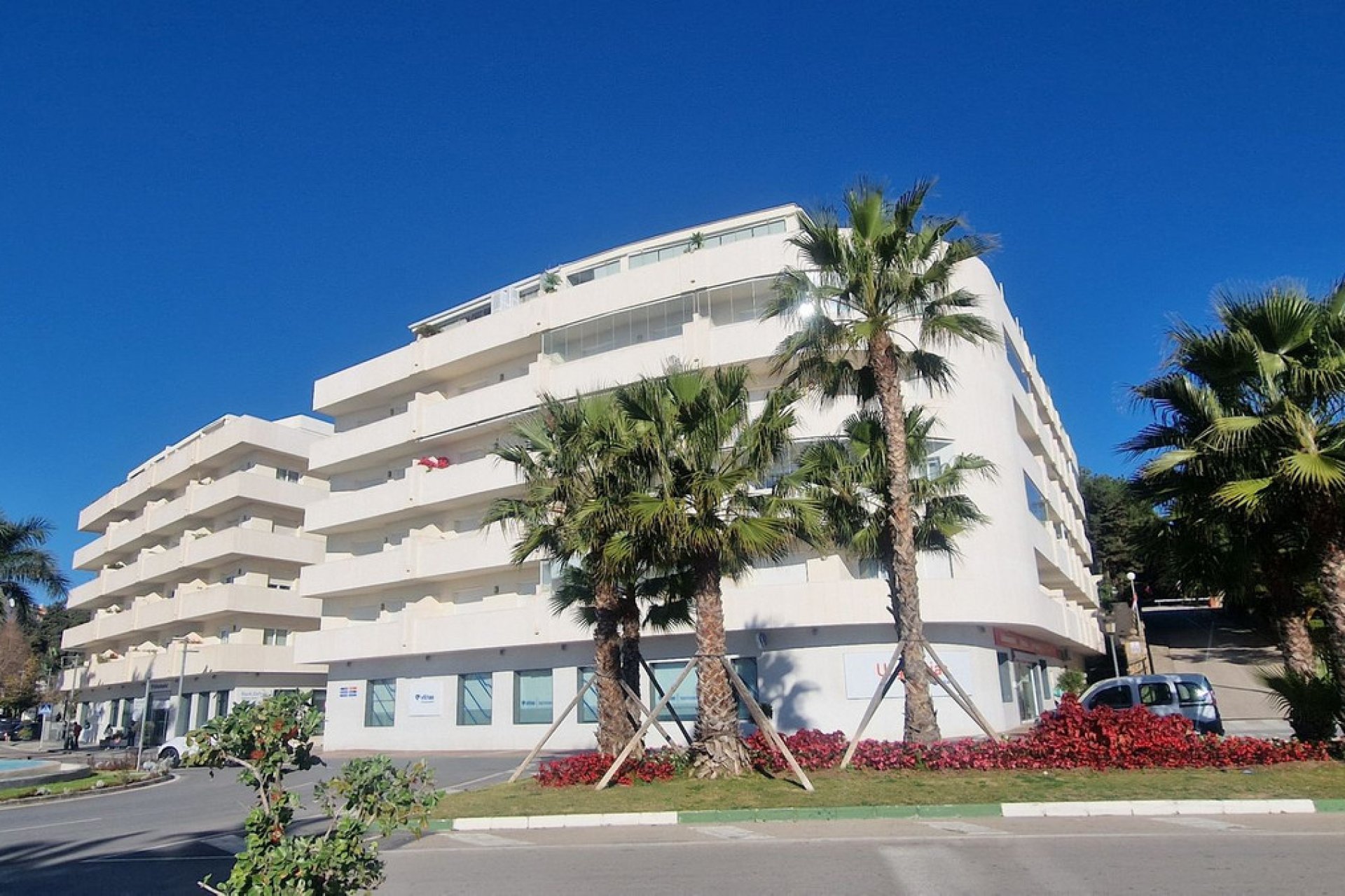 Resale - Apartment - Middle Floor Apartment - Estepona - Estepona Centro