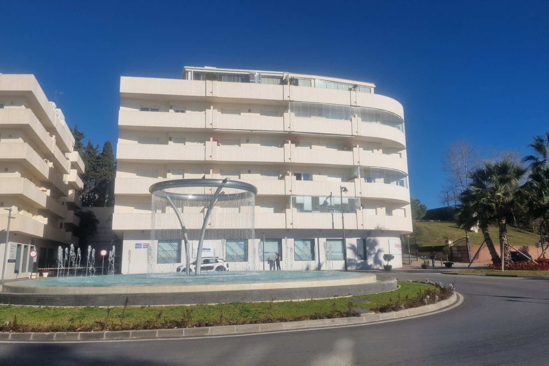 Resale - Apartment - Middle Floor Apartment - Estepona - Estepona Centro