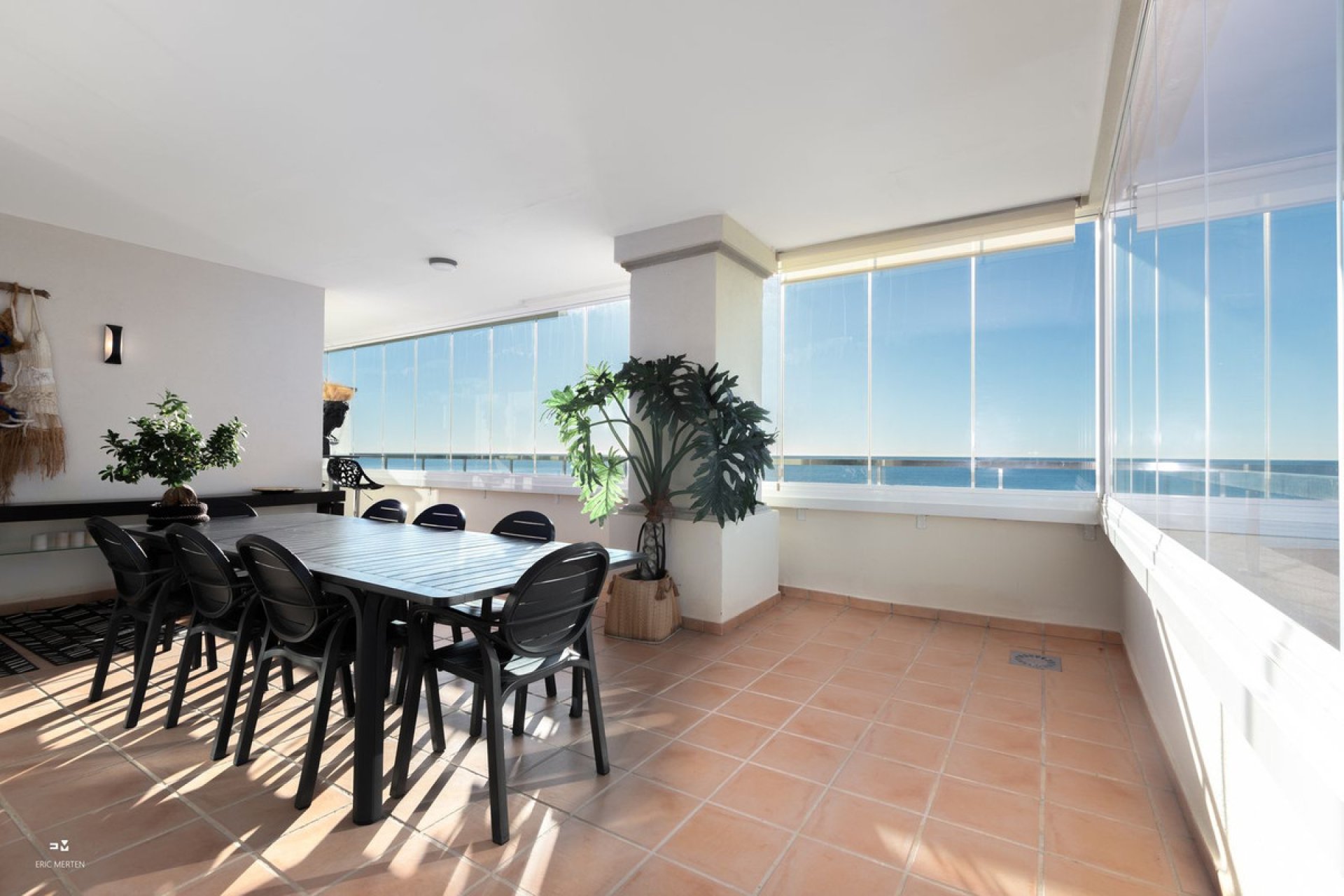 Resale - Apartment - Middle Floor Apartment - Estepona - Estepona Centro