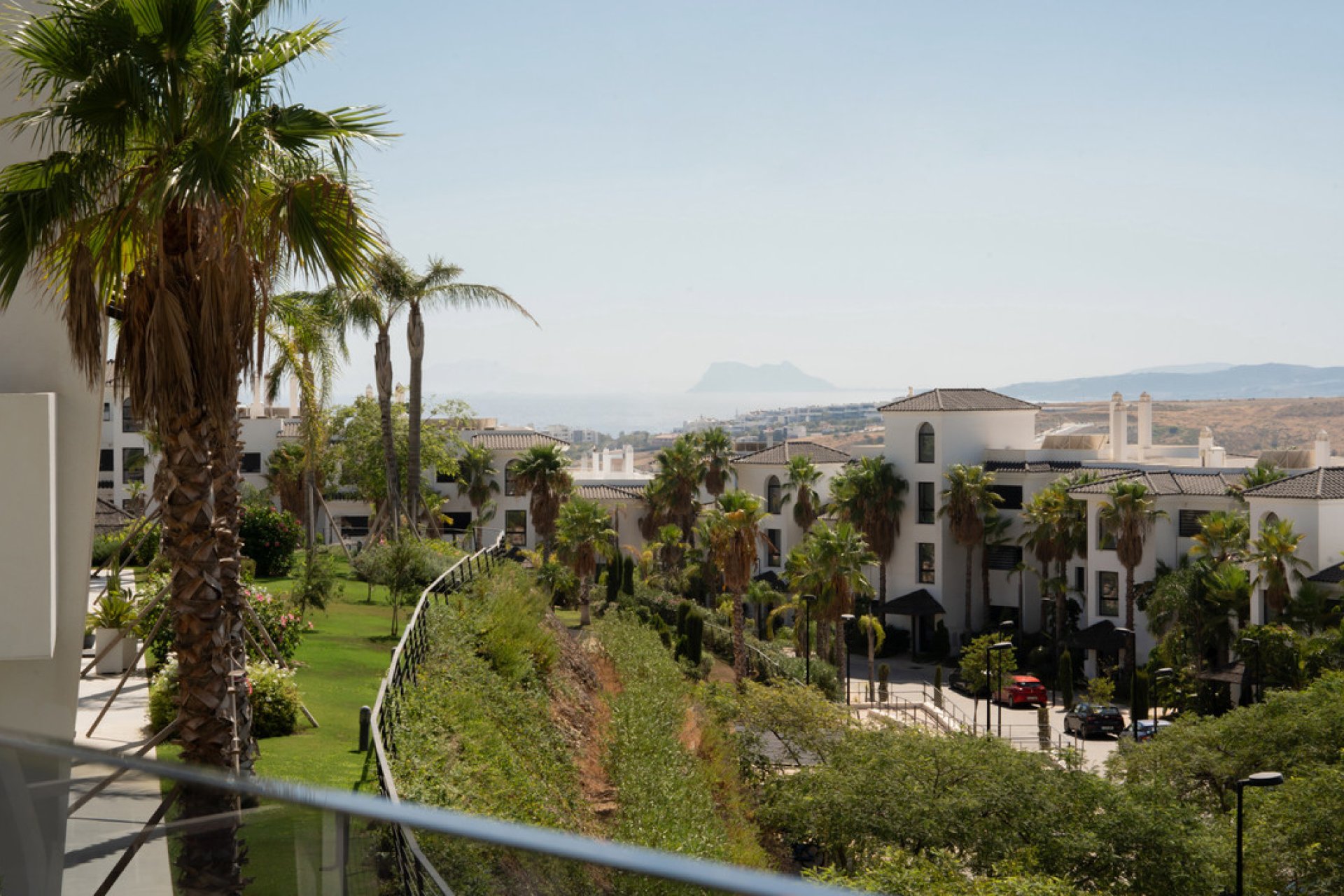 Resale - Apartment - Middle Floor Apartment - Estepona - Estepona Centro