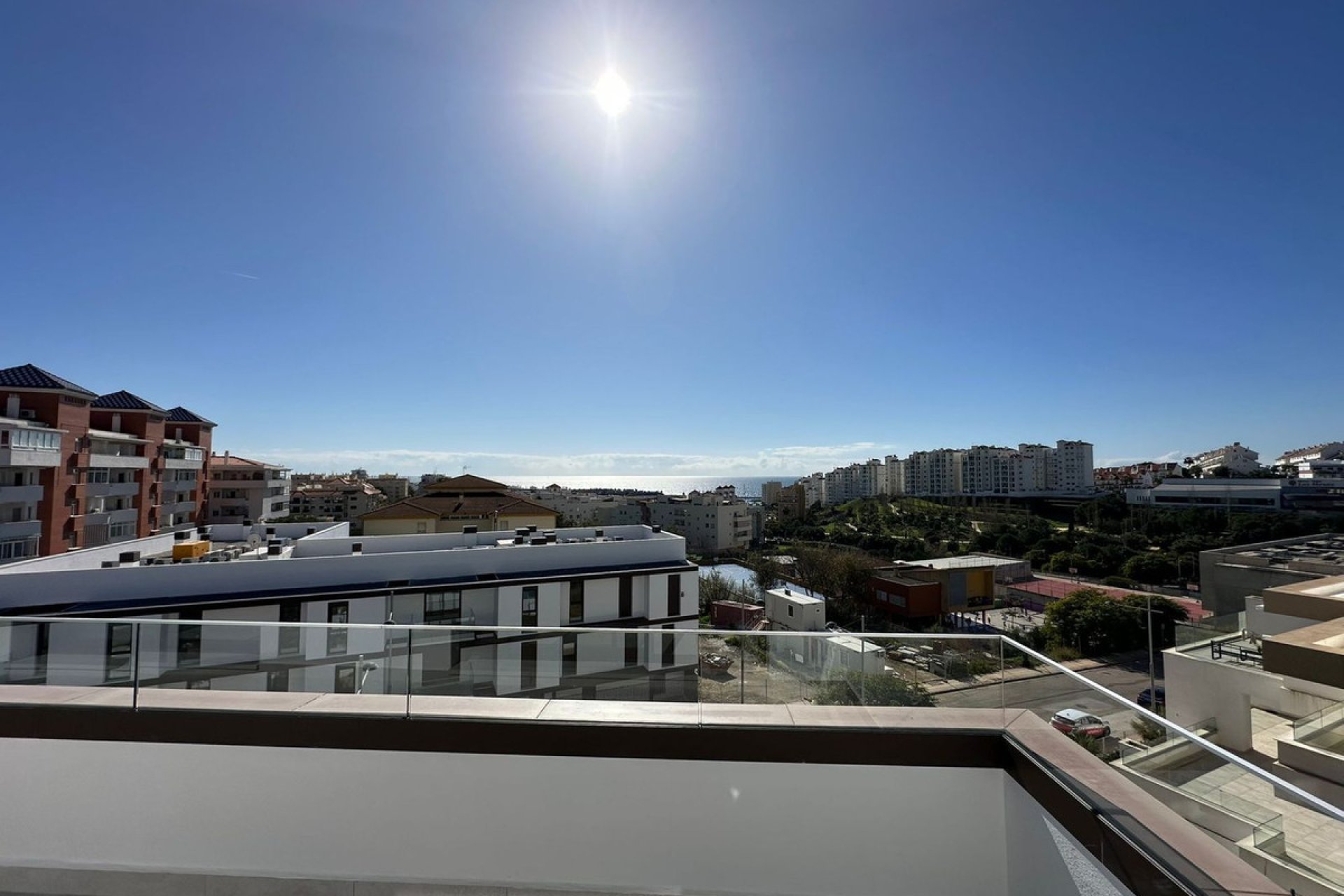 Resale - Apartment - Middle Floor Apartment - Estepona - Estepona Centro