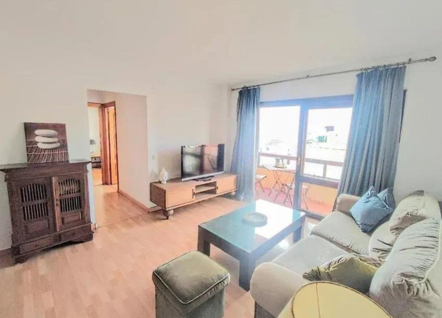 Resale - Apartment - Middle Floor Apartment - Estepona - Estepona Centro