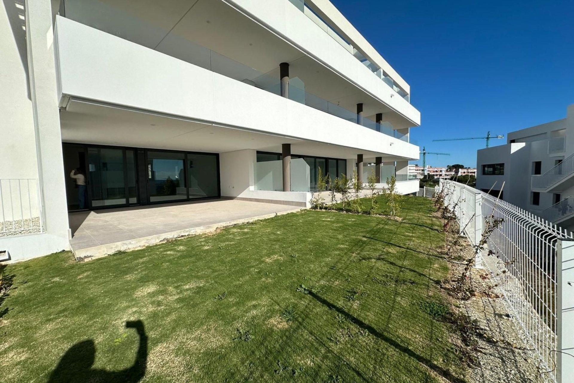 Resale - Apartment - Middle Floor Apartment - Estepona - Estepona Centro