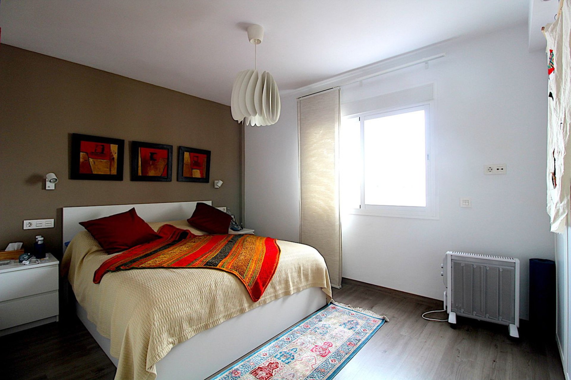 Resale - Apartment - Middle Floor Apartment - Estepona - Estepona Centro