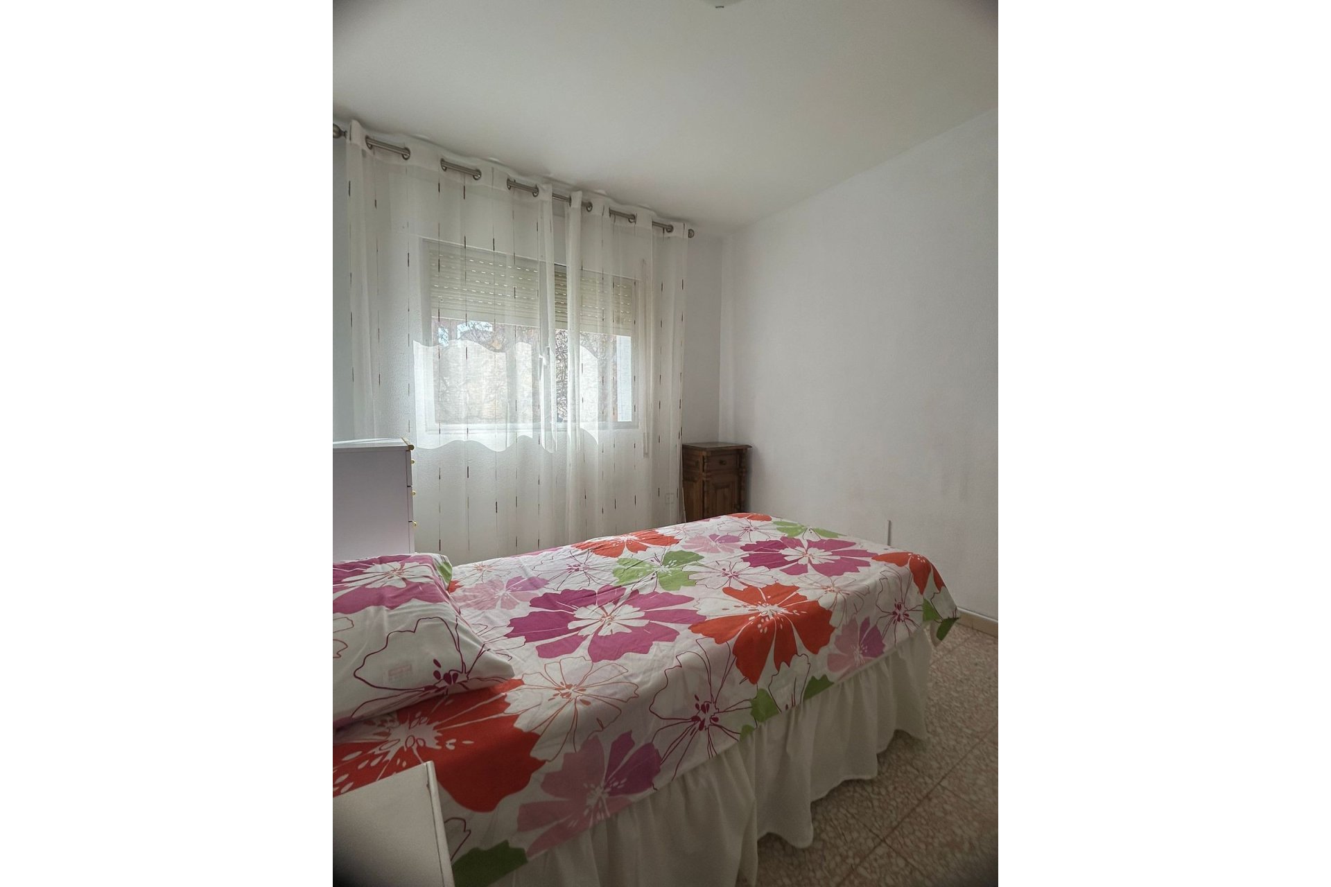 Resale - Apartment - Middle Floor Apartment - Estepona - Estepona Centro