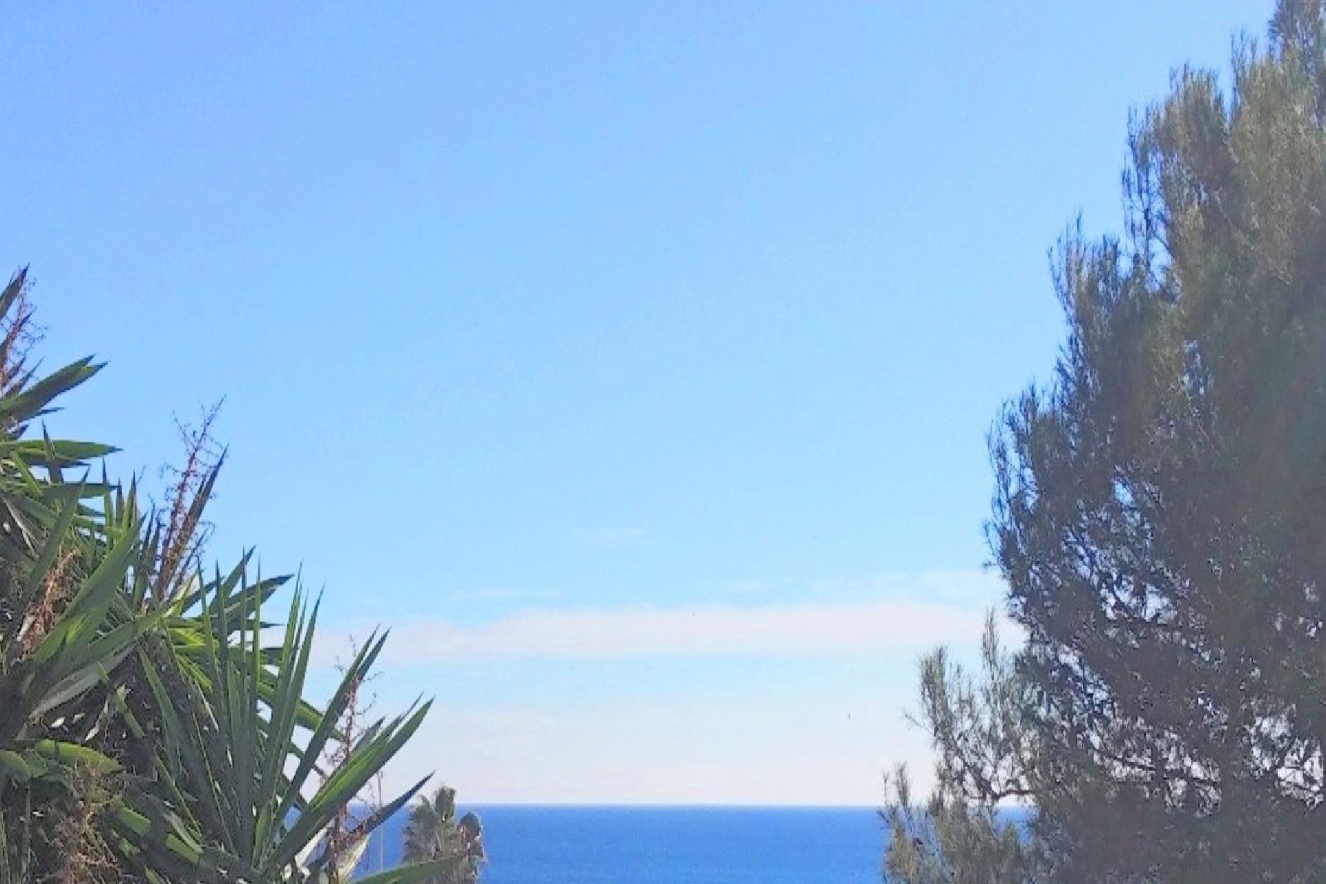 Resale - Apartment - Middle Floor Apartment - Estepona - Estepona Centro