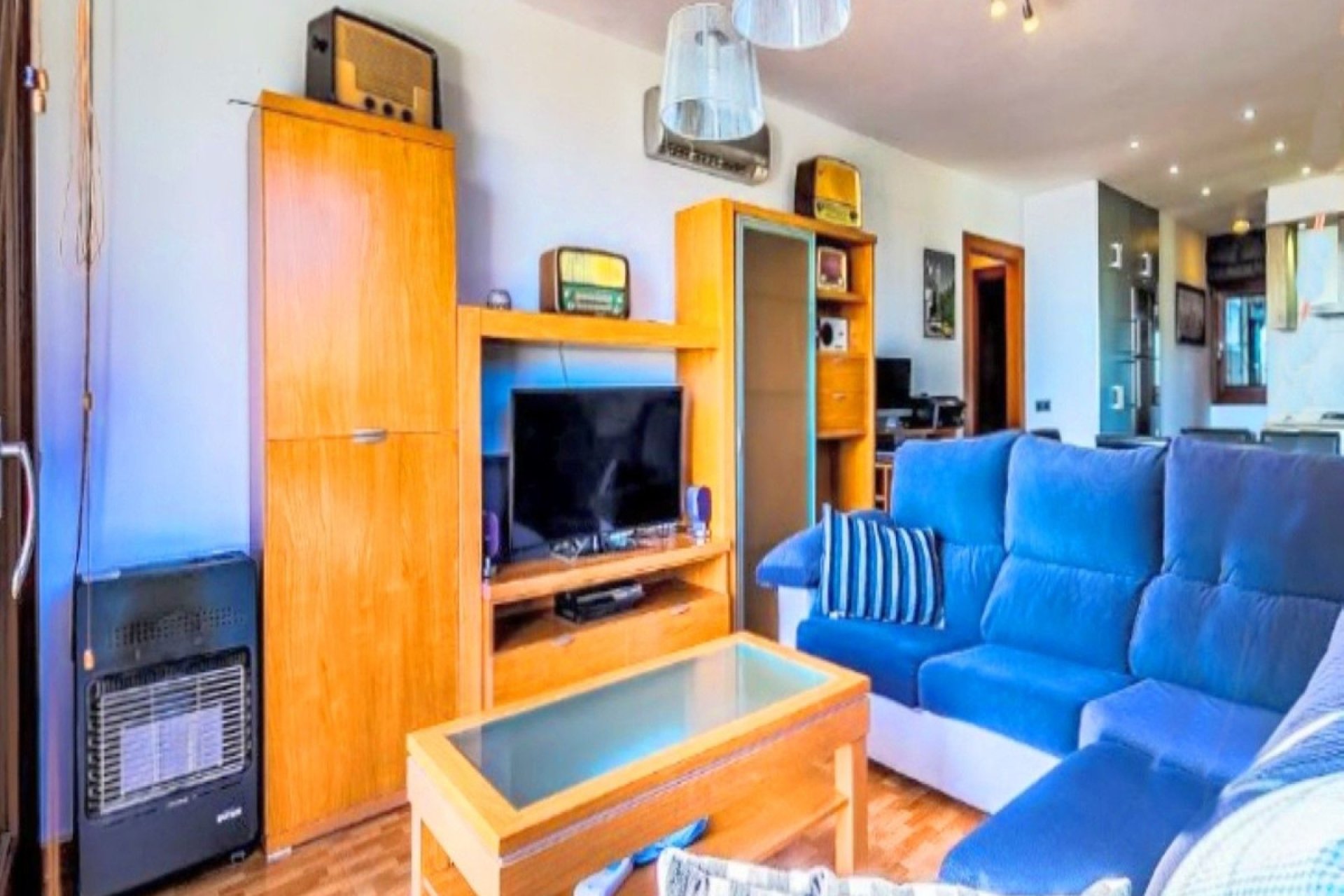 Resale - Apartment - Middle Floor Apartment - Estepona - Estepona Centro