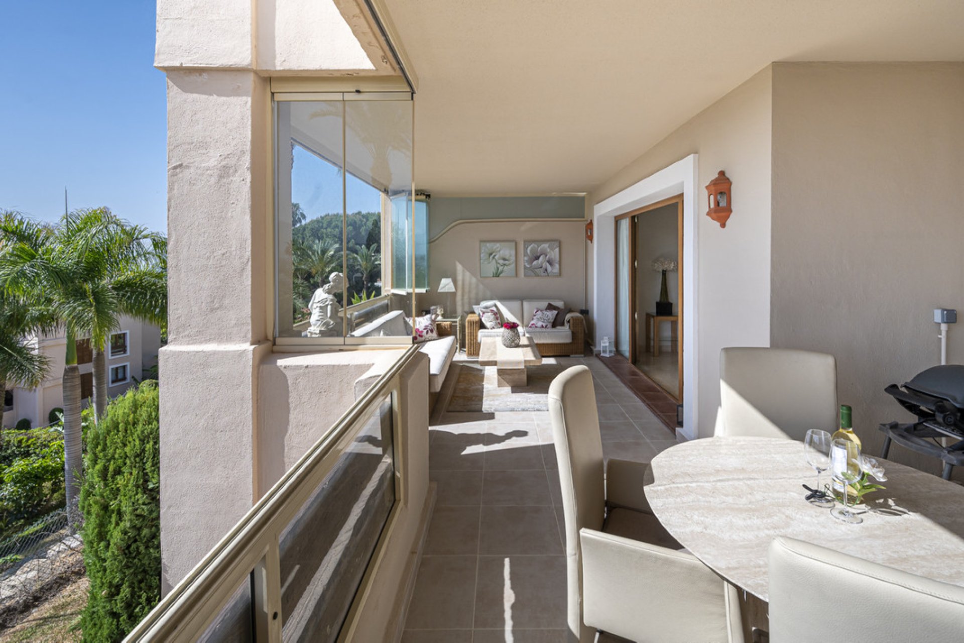 Resale - Apartment - Middle Floor Apartment - Estepona - Estepona Centro