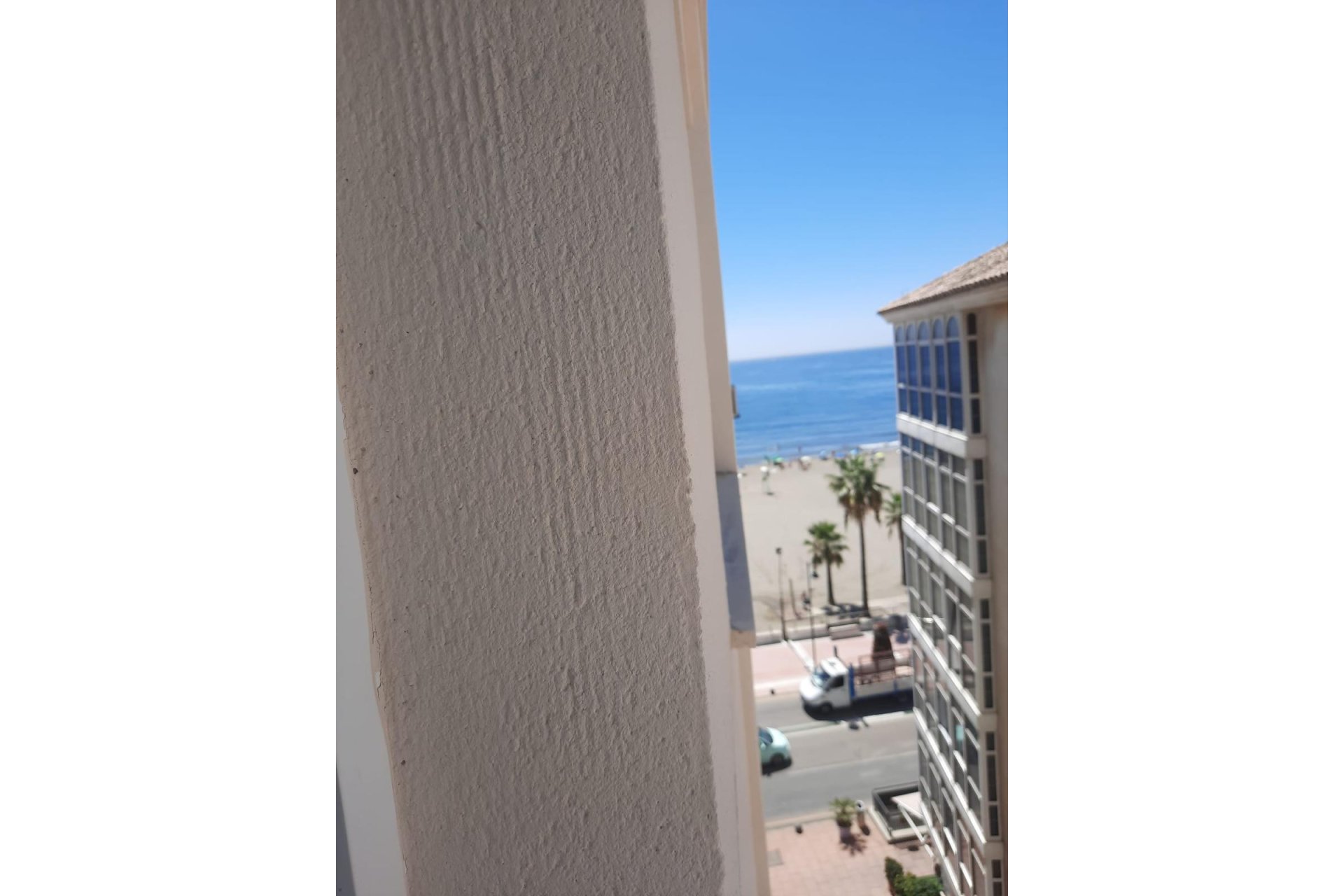 Resale - Apartment - Middle Floor Apartment - Estepona - Estepona Centro