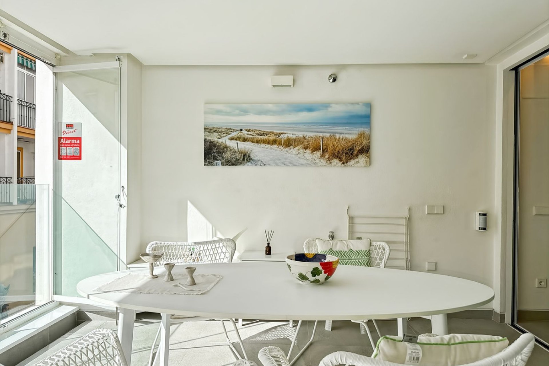 Resale - Apartment - Middle Floor Apartment - Estepona - Estepona Centro