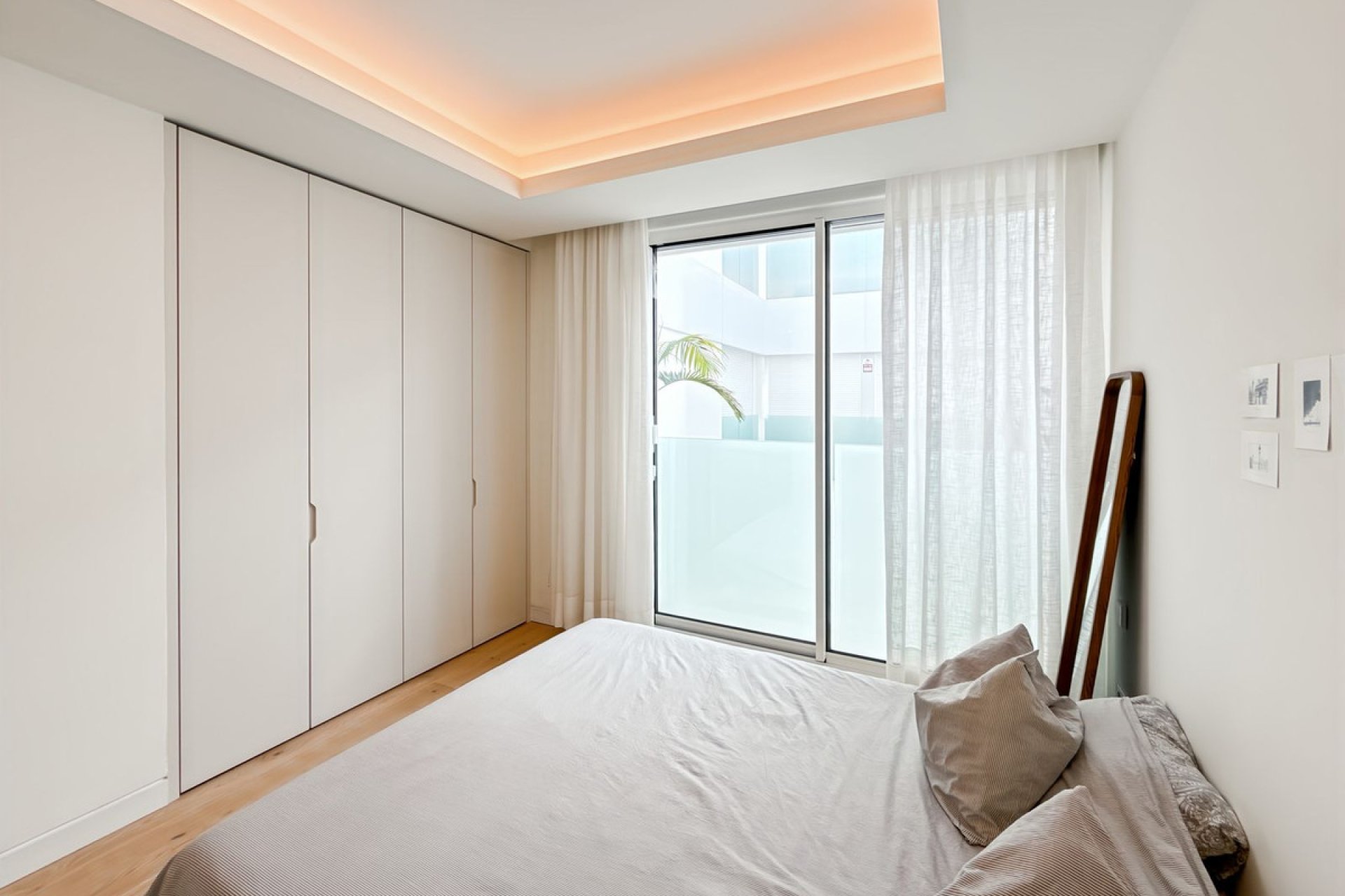 Resale - Apartment - Middle Floor Apartment - Estepona - Estepona Centro