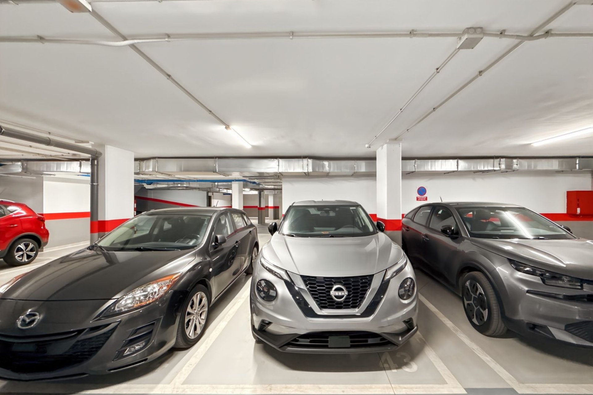 Resale - Apartment - Middle Floor Apartment - Estepona - Estepona Centro