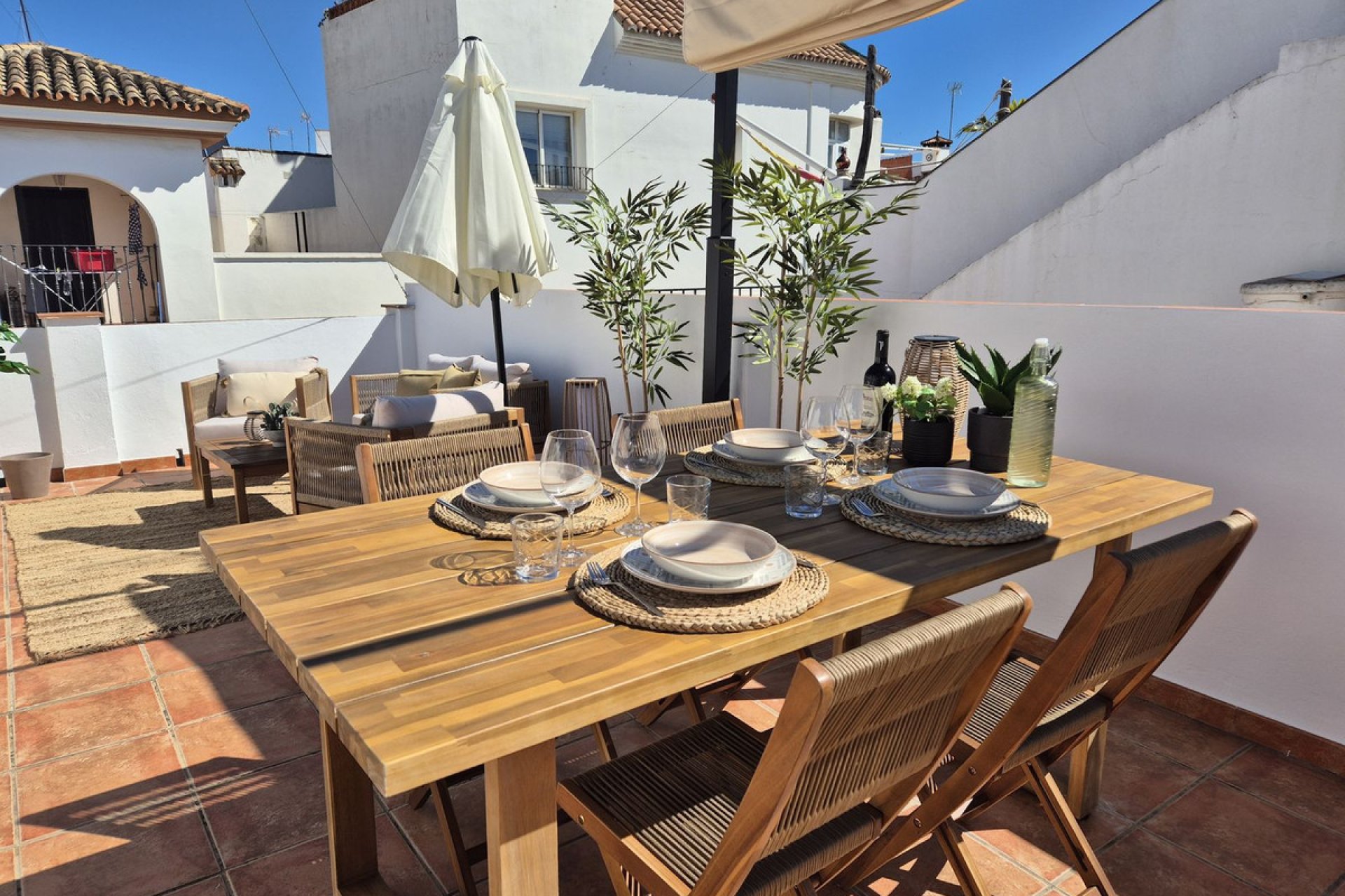 Resale - Apartment - Middle Floor Apartment - Estepona - Estepona Centro