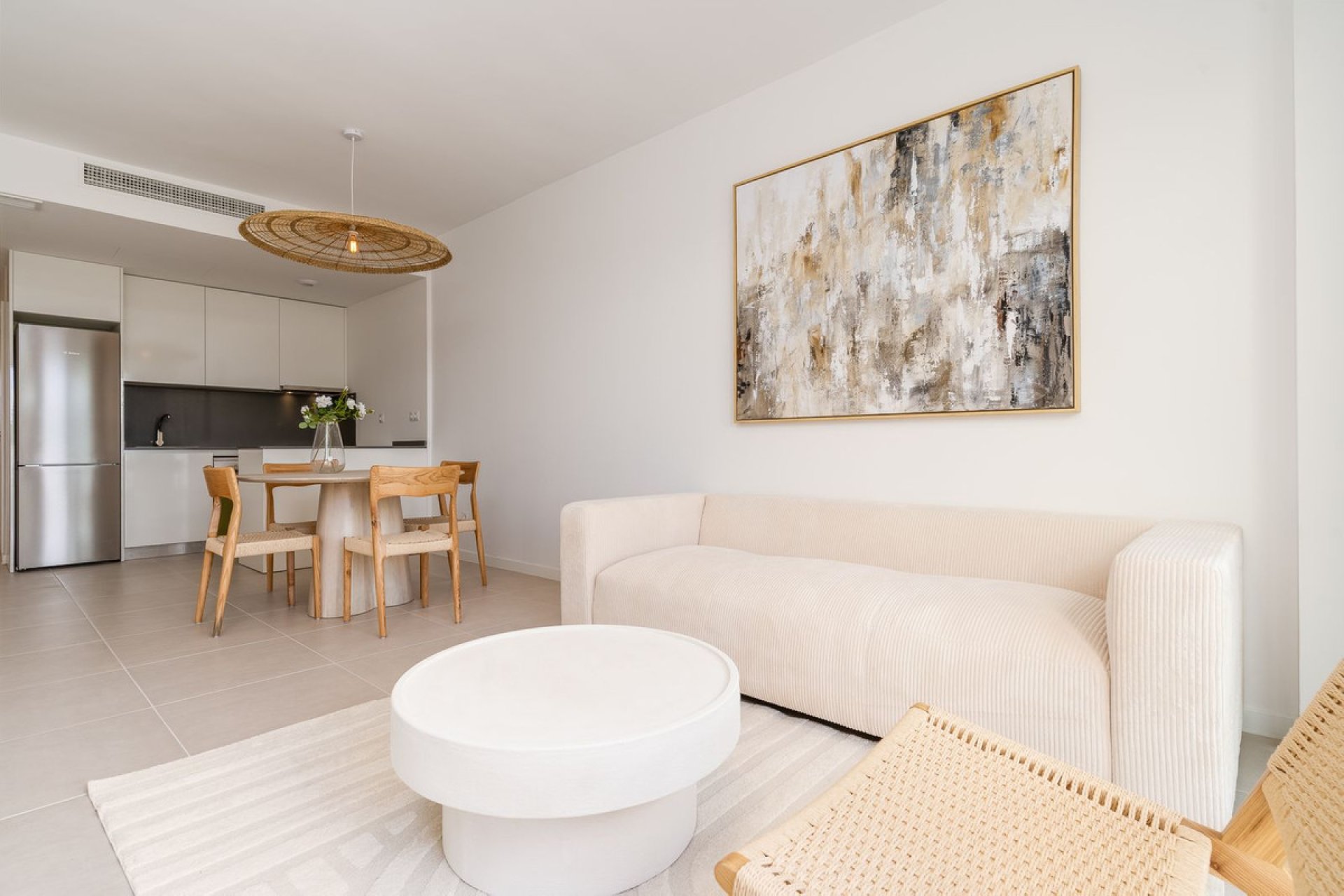 Resale - Apartment - Middle Floor Apartment - Estepona - Estepona Centro